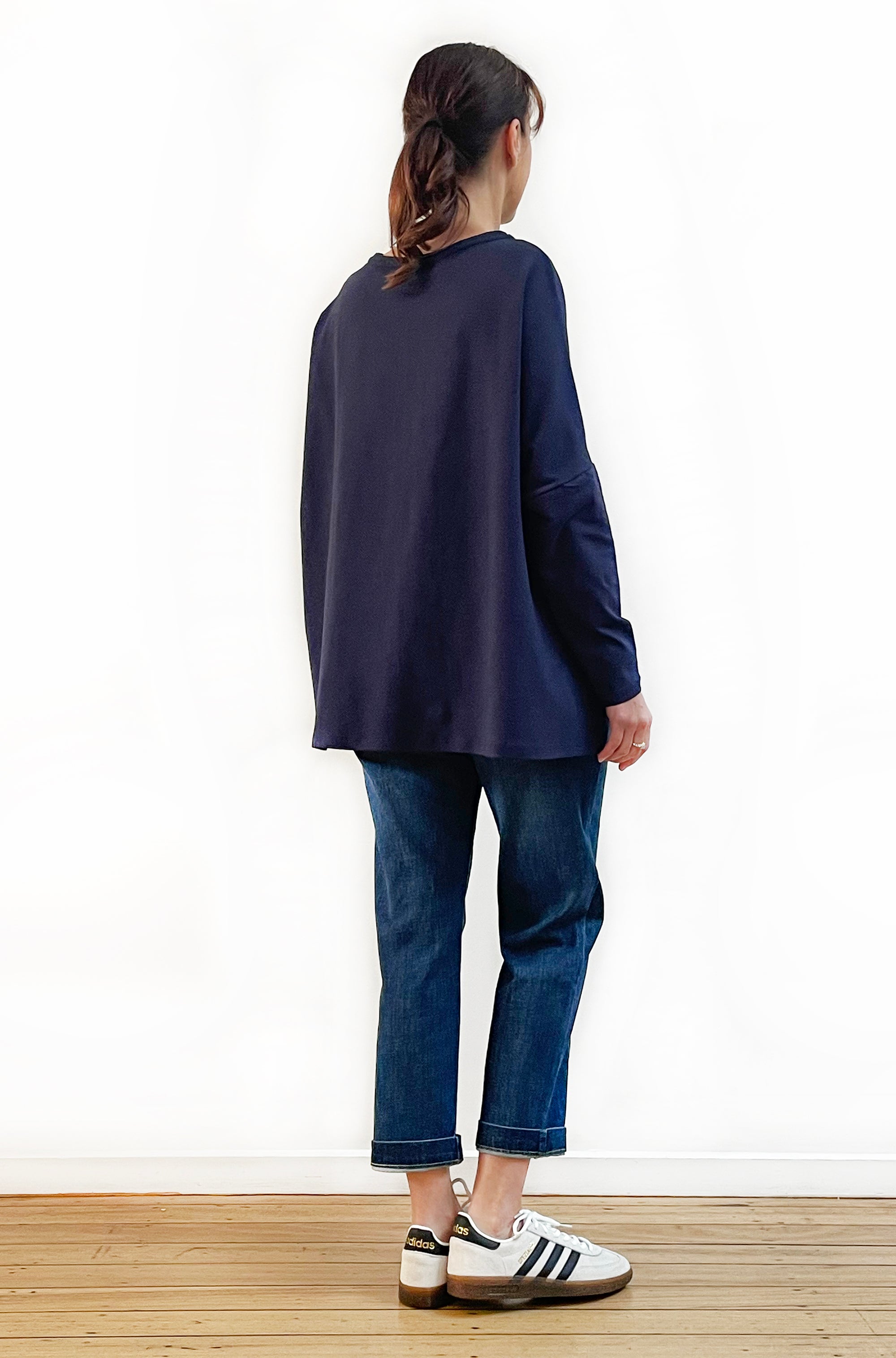 BAMBOO/ORGANIC COTTON SQUARE HEM BOX TOP NAVY