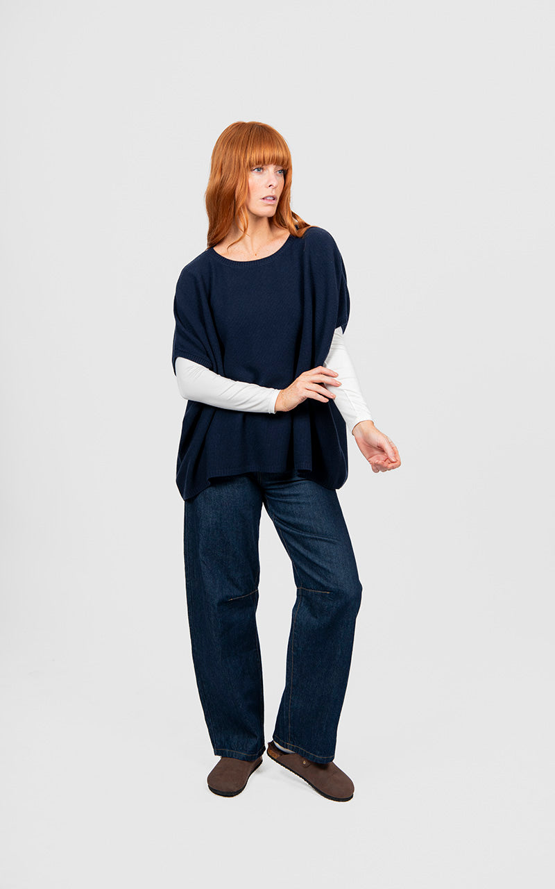 BRIDGE & LORD MERINO CASHMERE SEED STITCH PONCHO INK NAVY