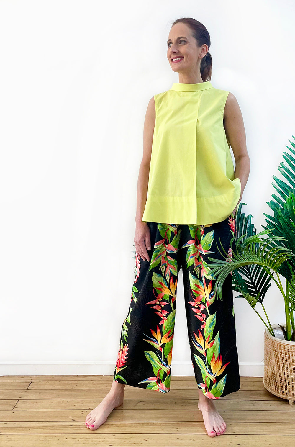 COTTON ROLL NECK SWING TOP LEMONADE