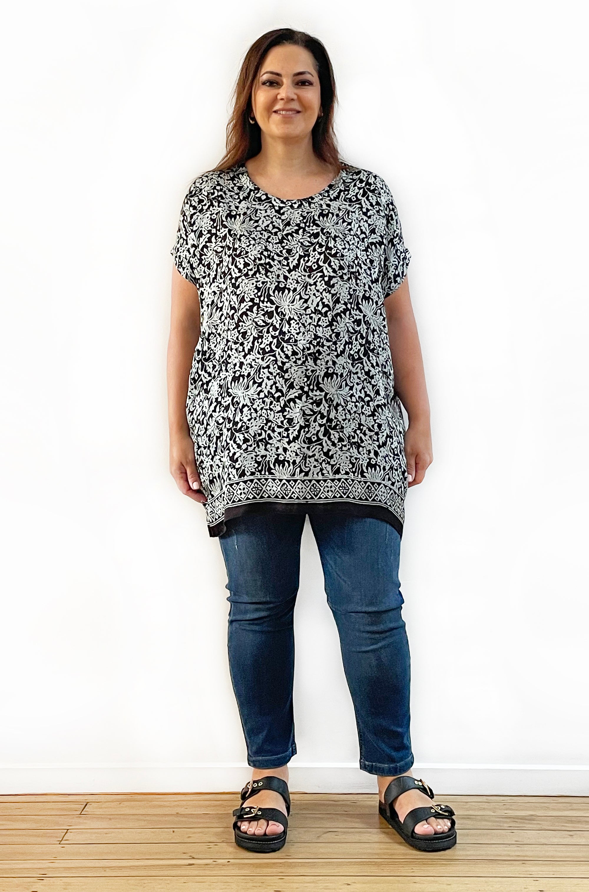 SILK TUNIC IN SOFT SAGE AND BLACK FLORAL PRINT