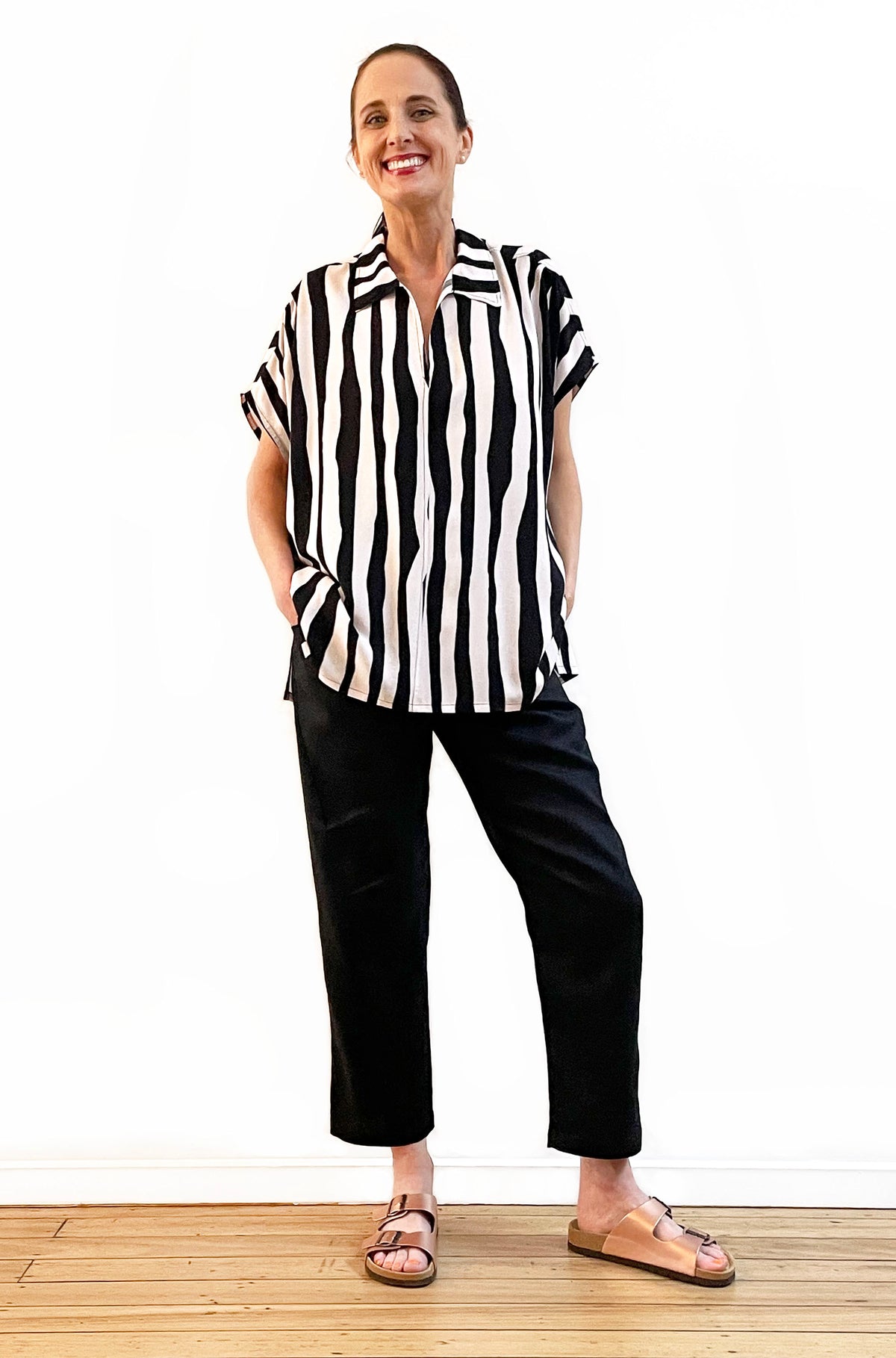 STRIPE PRINT POPOVER SHIRT BLACK