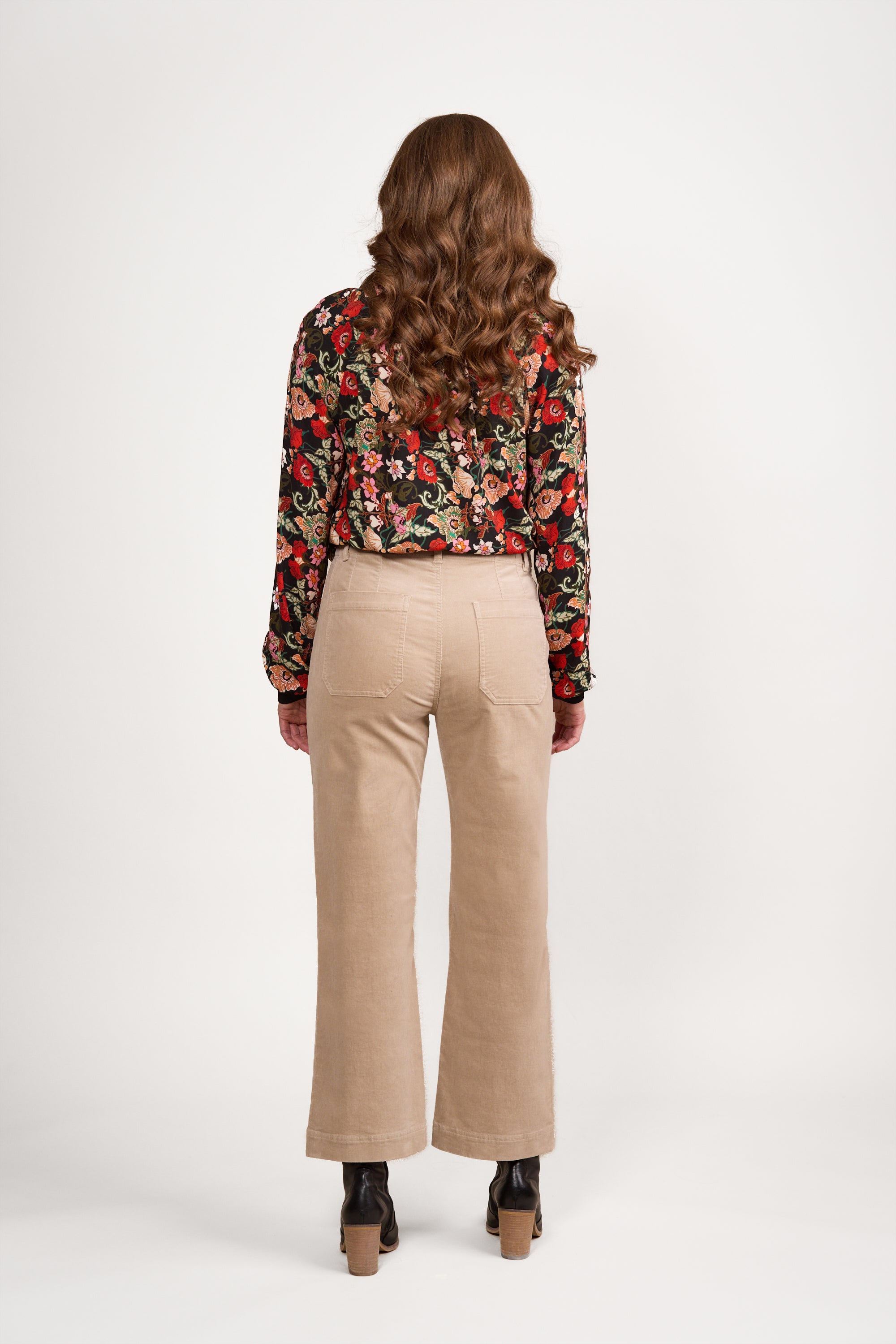 VASSALLI WIDE LEG ANKLE GRAZER CORD PANT OAT