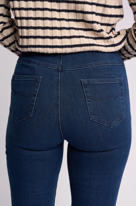 VASSALLI BAY SLIM LEG PULL ON JEAN BLUE DENIM