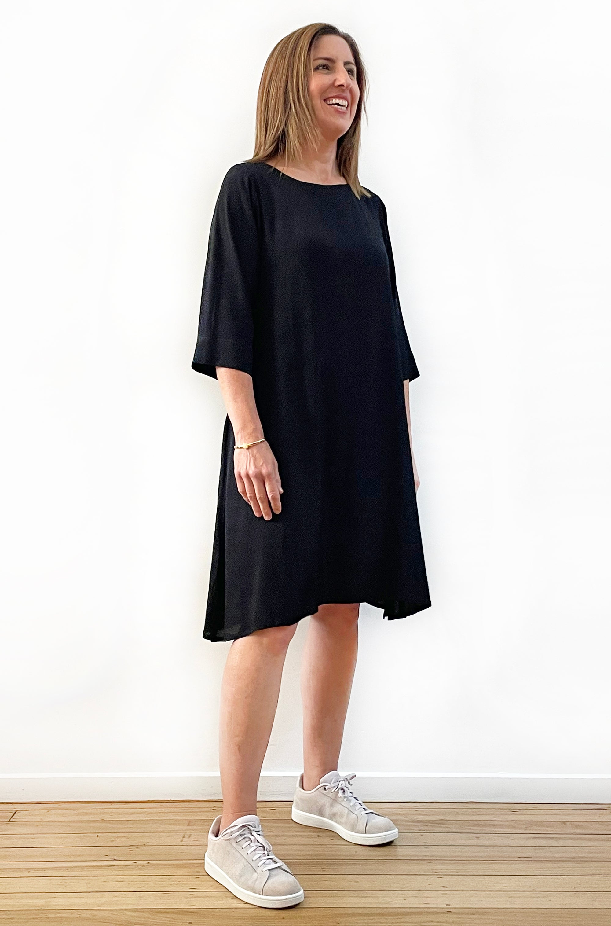 VISCOSE A-LINE SHIFT DRESS BLACK VISCOSE A-LINE SHIFT DRESS BLACK