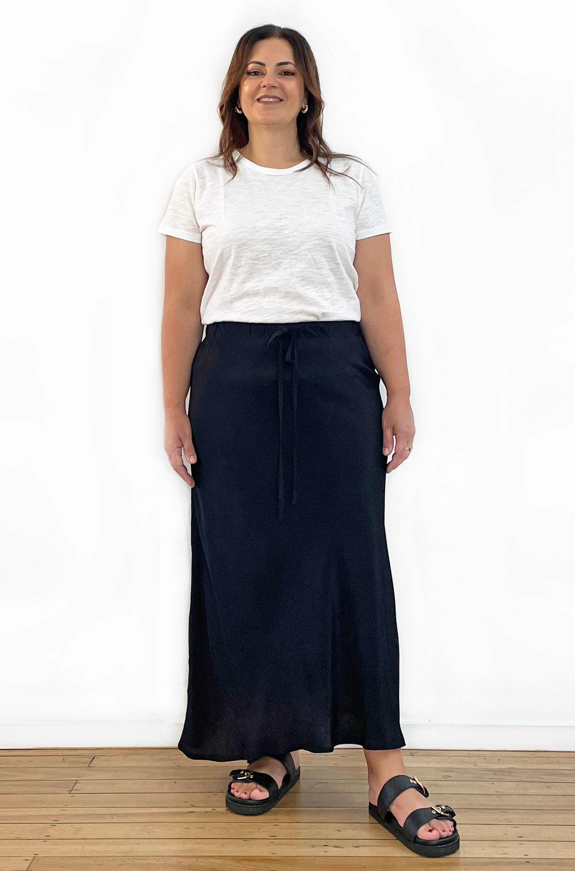 VISCOSE BIAS CUT MIDI SKIRT BLACK