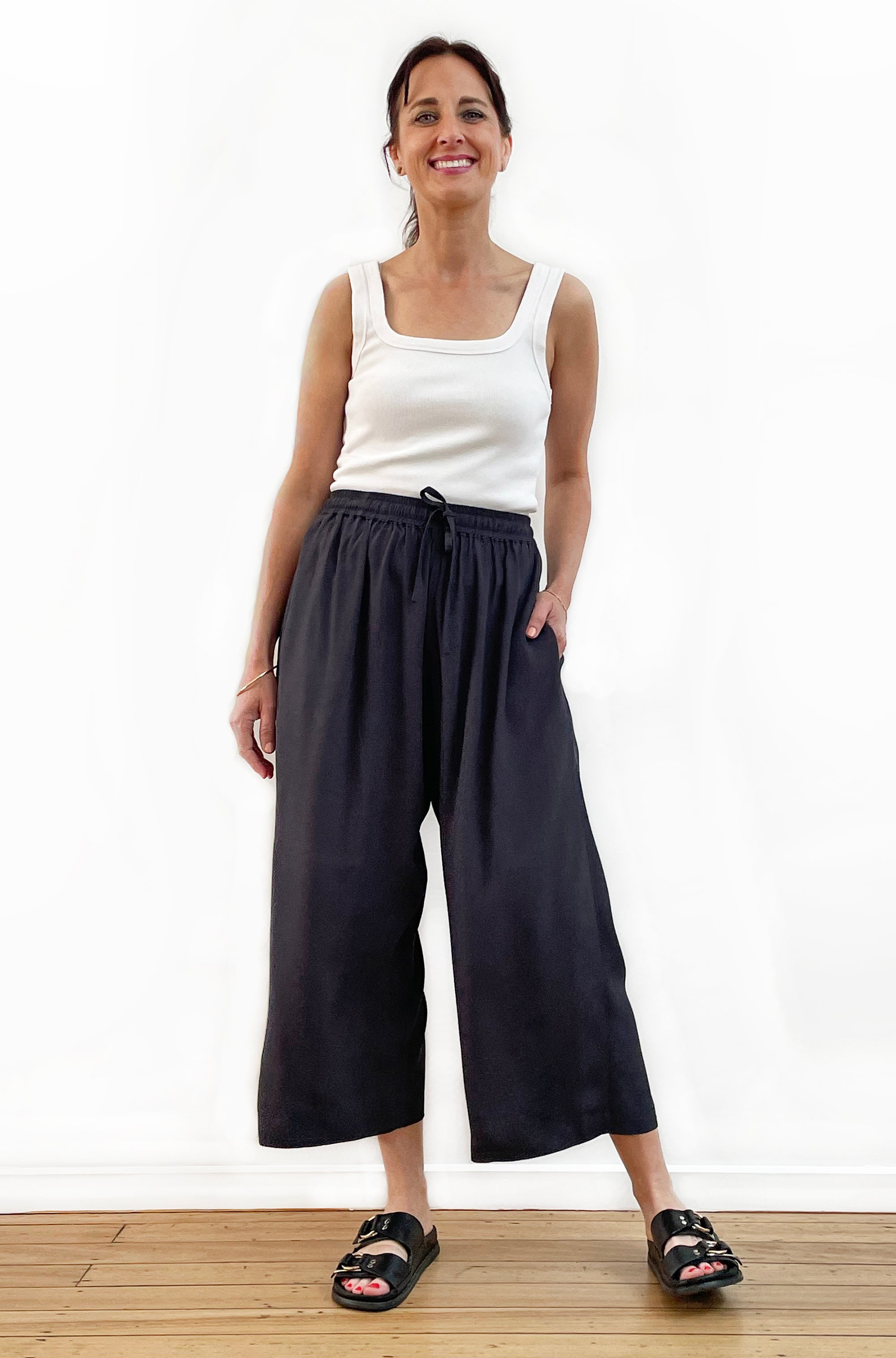 VISCOSE CROPPED WIDE LEG PANT LEAD GREY