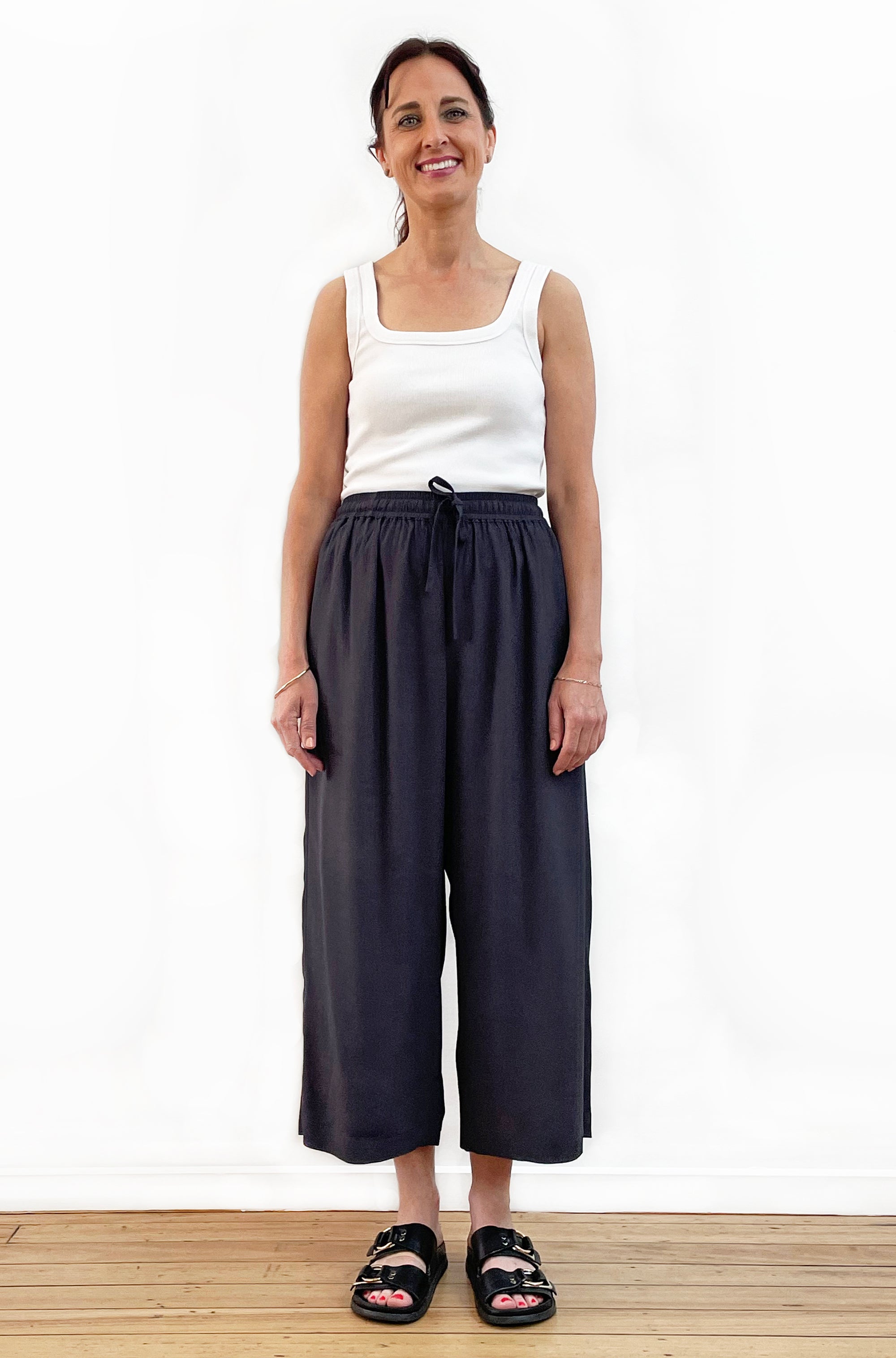 VISCOSE CROPPED WIDE LEG PANT LEAD GREY