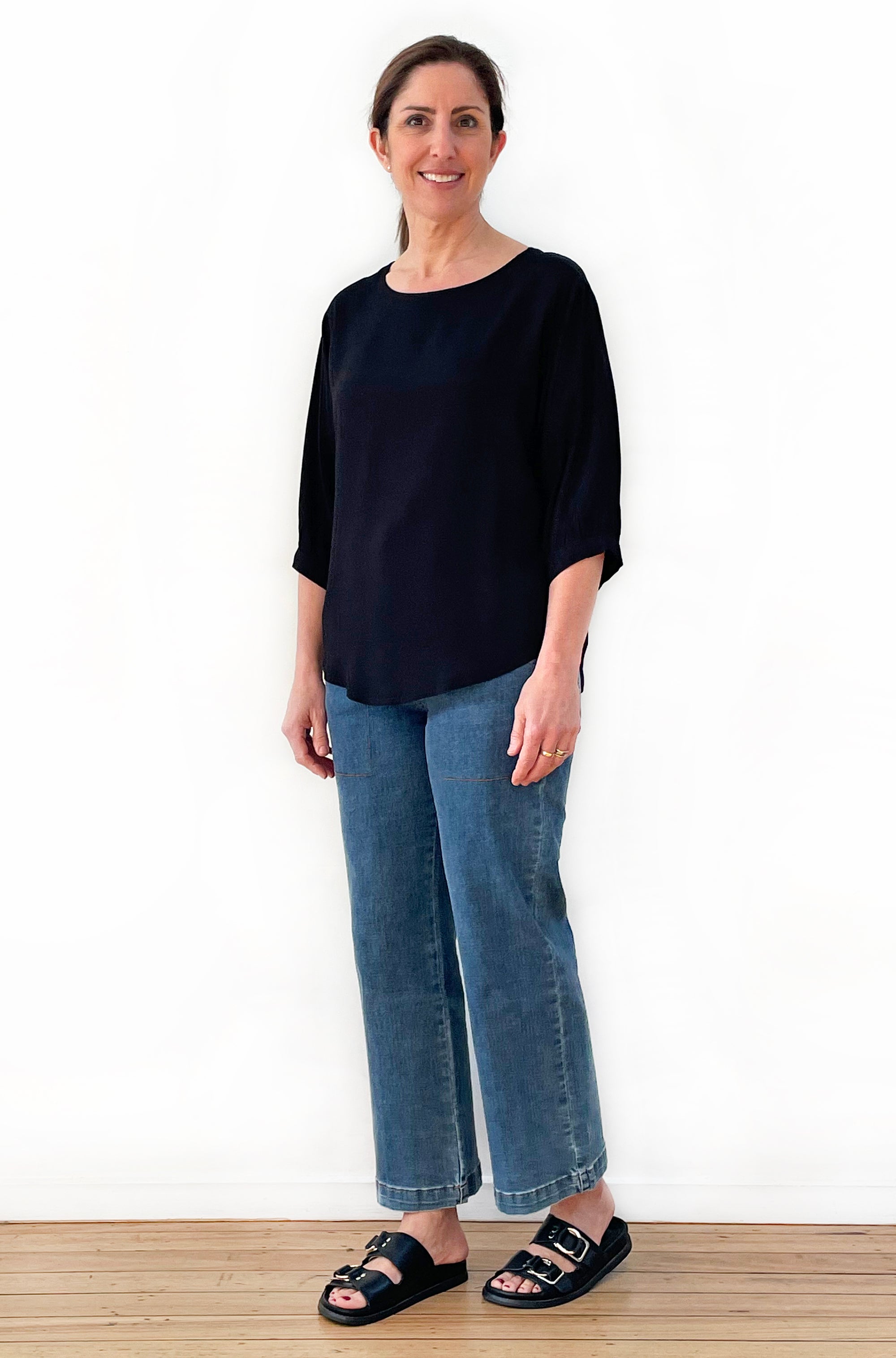 VISCOSE GATHERED SLEEVE TOP BLACK