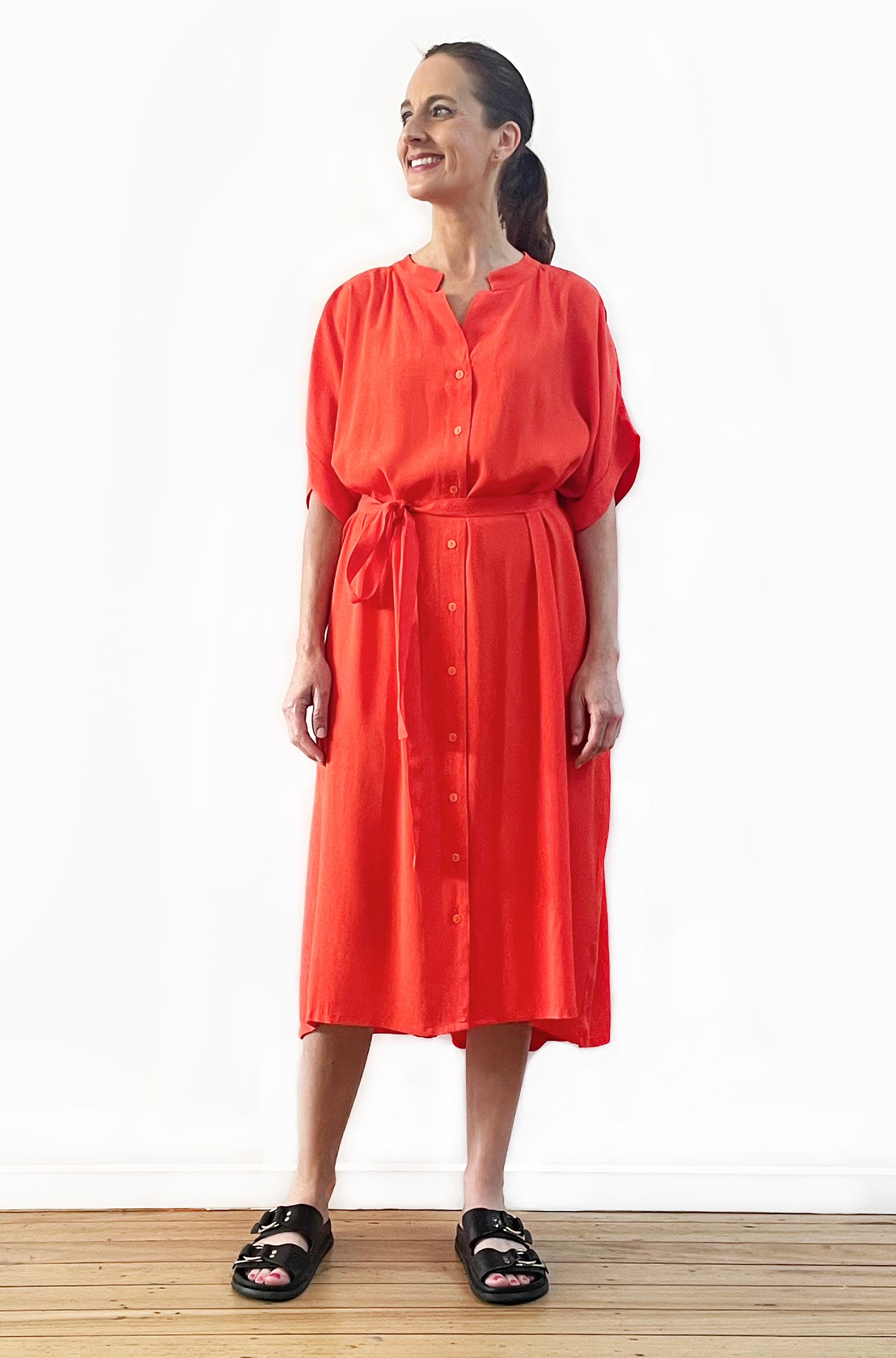 VISCOSE PLEAT BACK DRESS FLAME