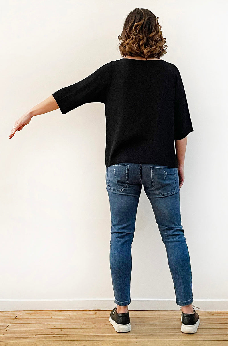 VISCOSE FITTED SLEEVE TOP BLACK
