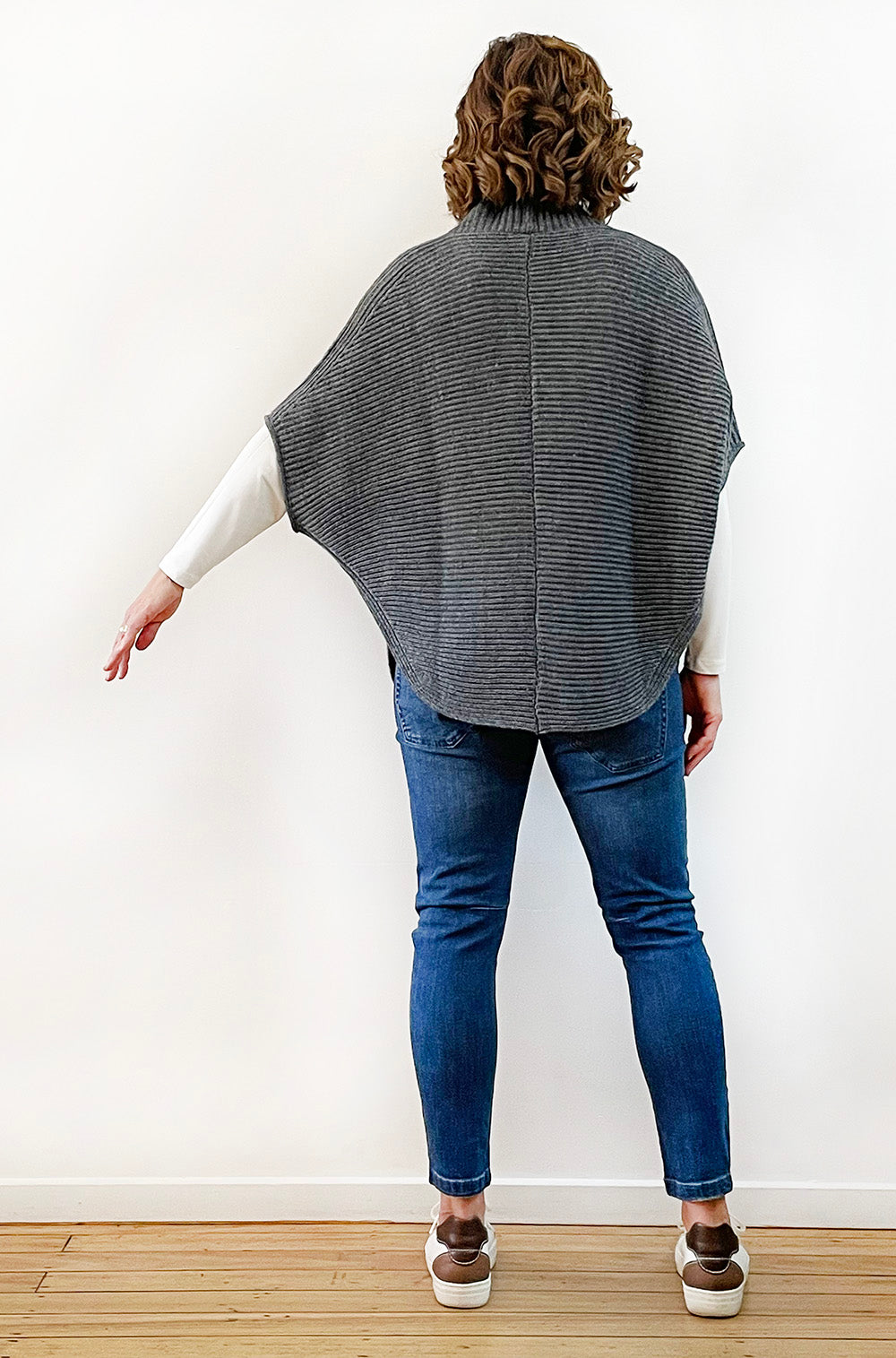 YOU'RE MINE CARDI CHARCOAL