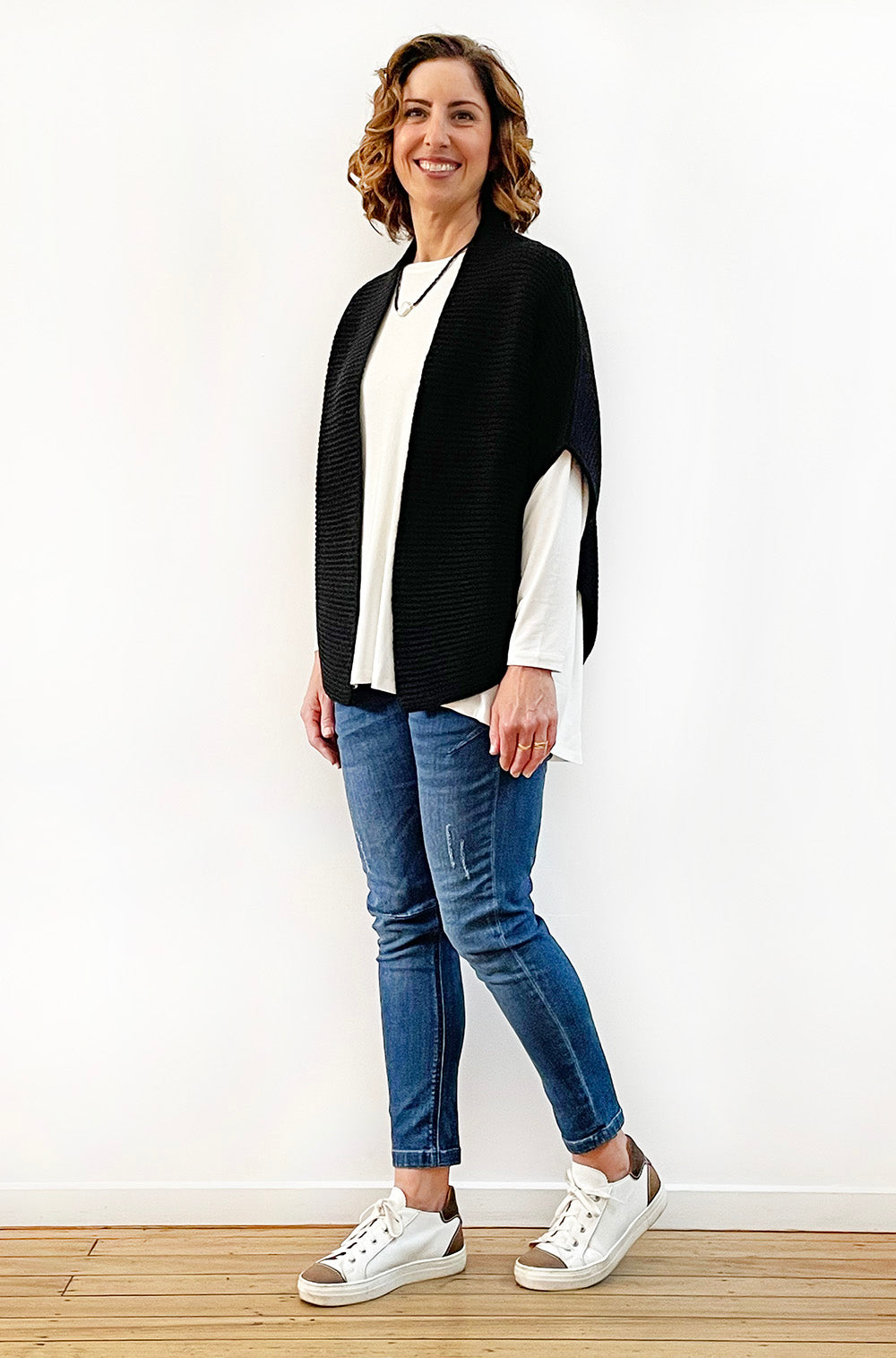 YOU'RE MINE CARDI BLACK