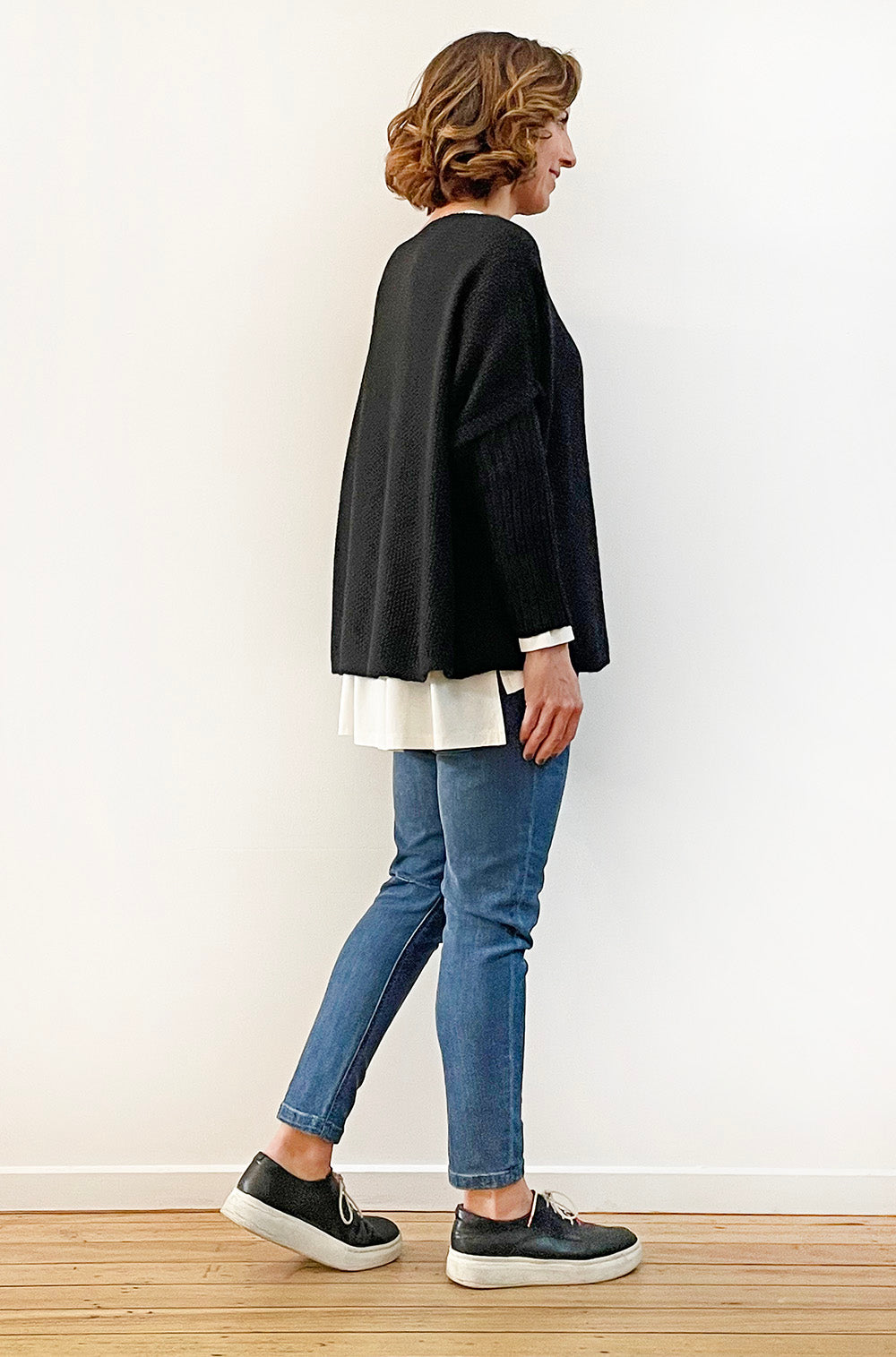 ON THE GO JUMPER BLACK