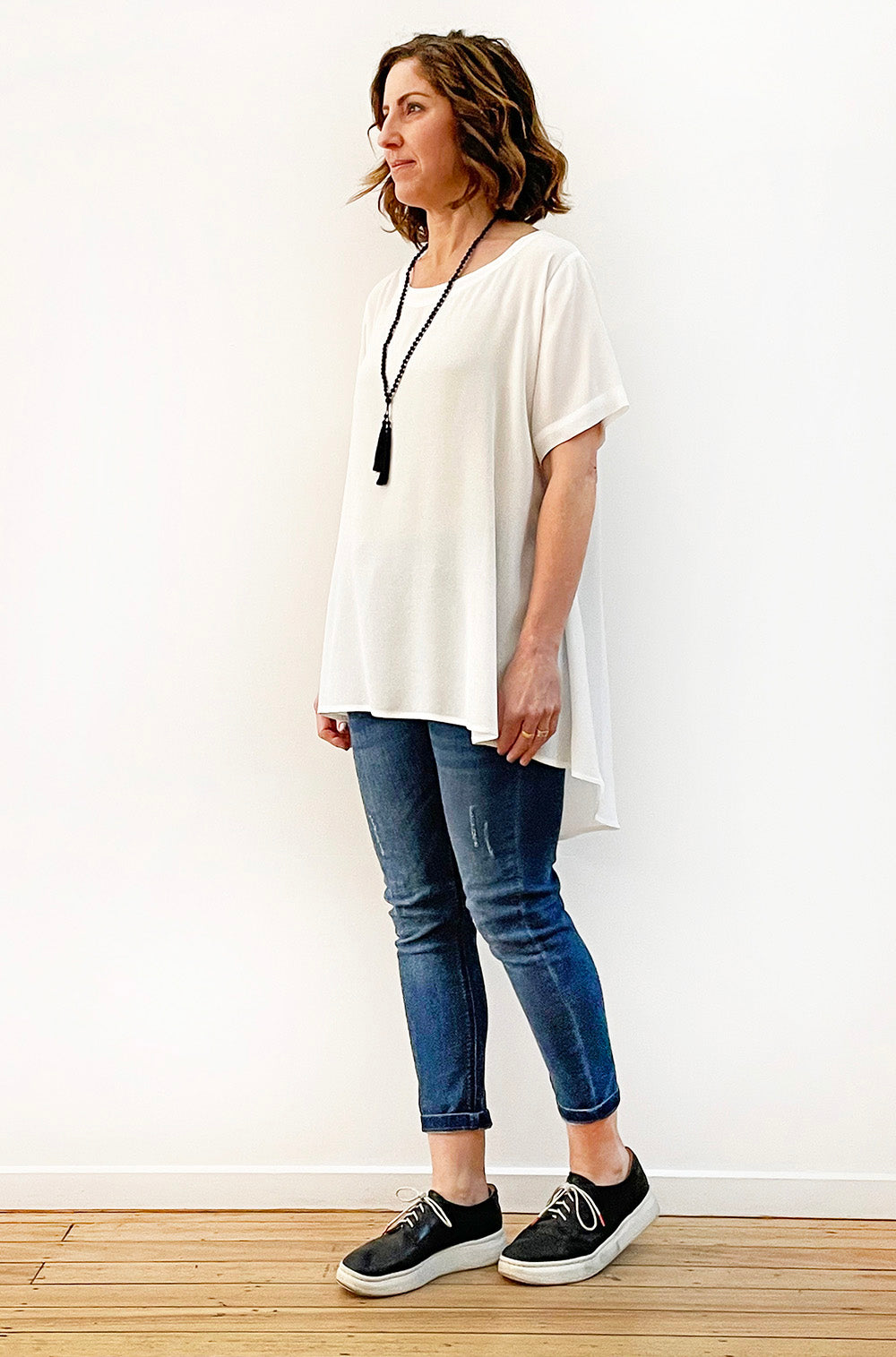 VISCOSE SHORT SLEEVE HI LO TOP IVORY