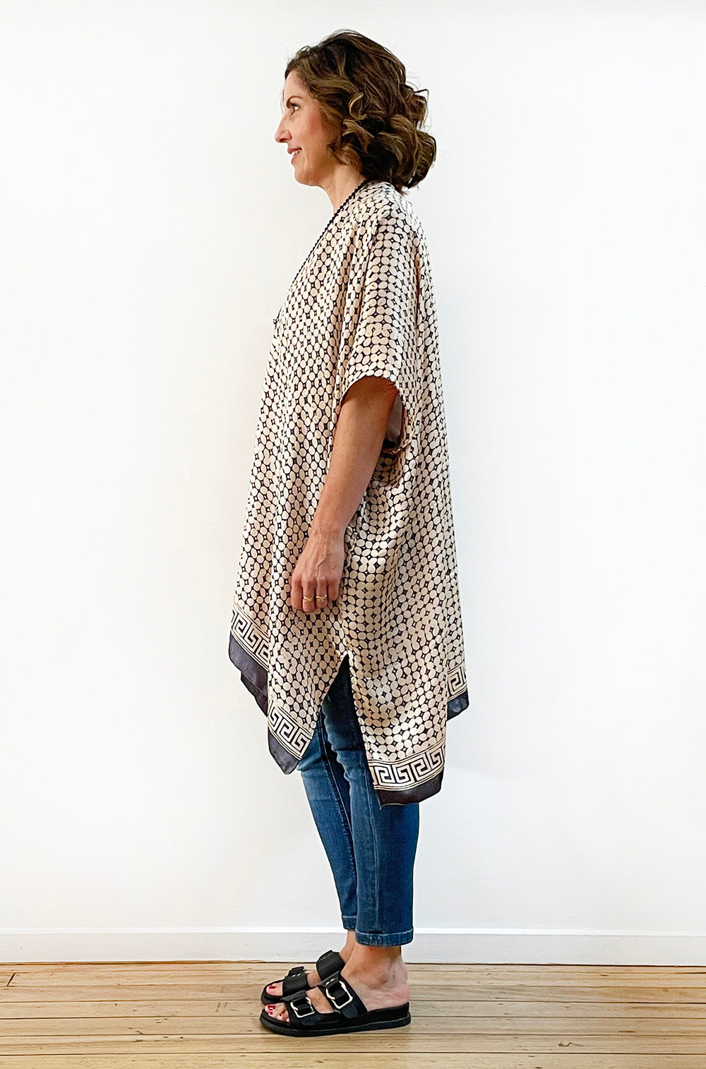 SILK KIMONO IN ECRU AND GREY PRINT
