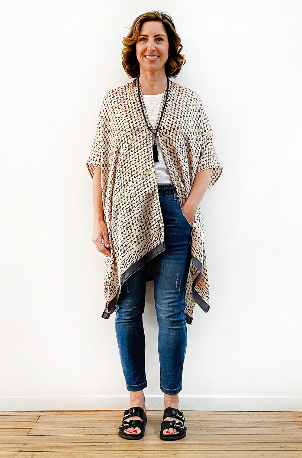 SILK KIMONO IN ECRU AND GREY PRINT