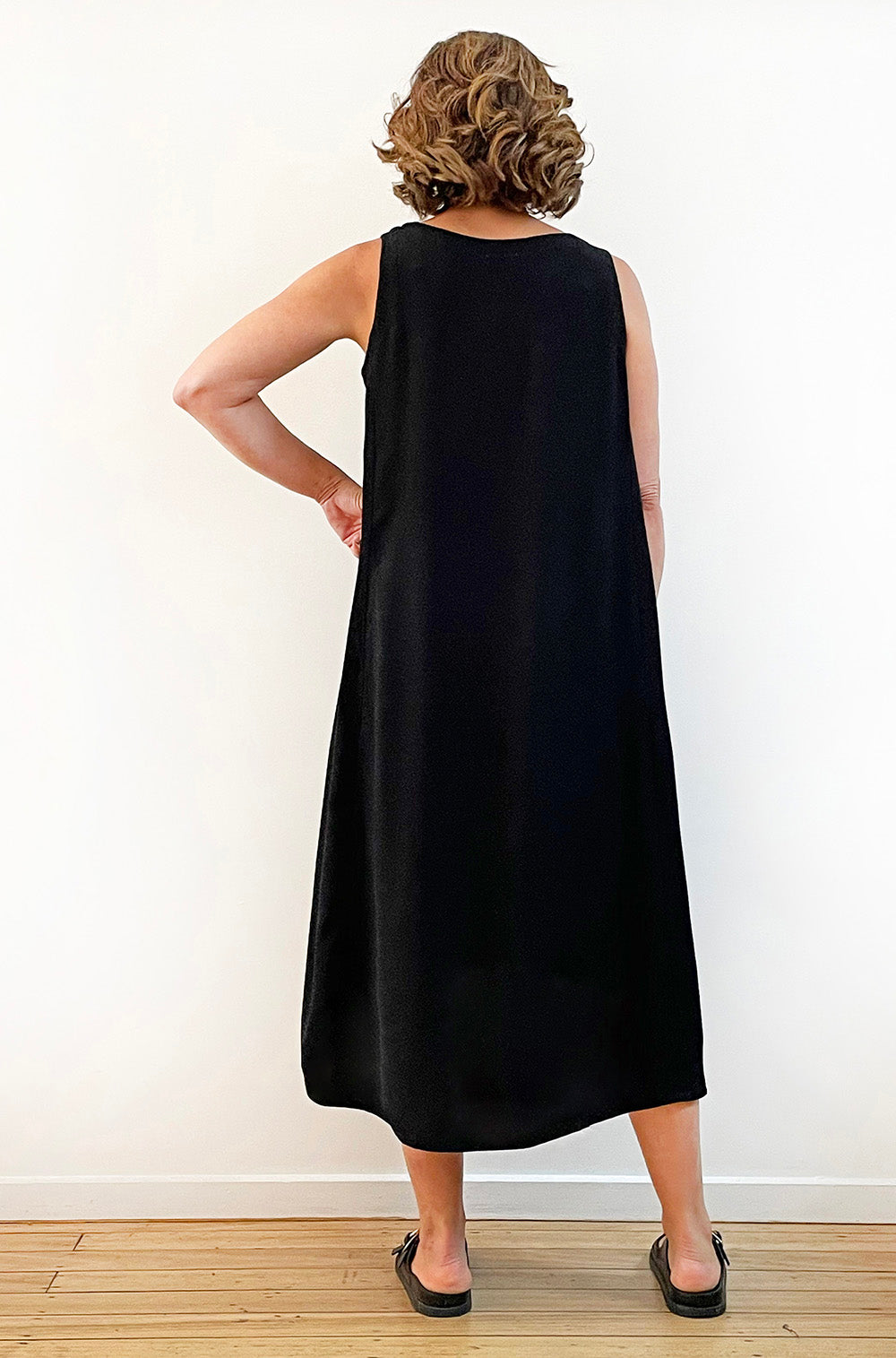 VISCOSE HI LO TANK DRESS BLACK