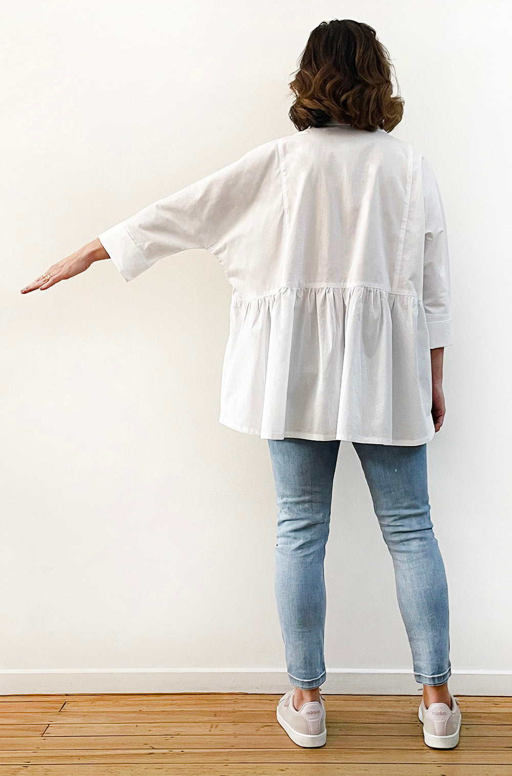 COTTON MAYGAR SLEEVE GATHERED SHIRT WHITE