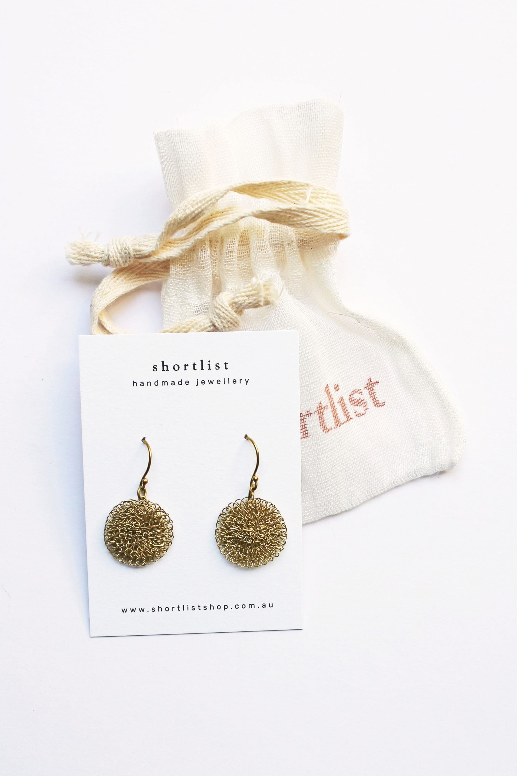 SMALL WIRE DISC EARRINGS BRASS