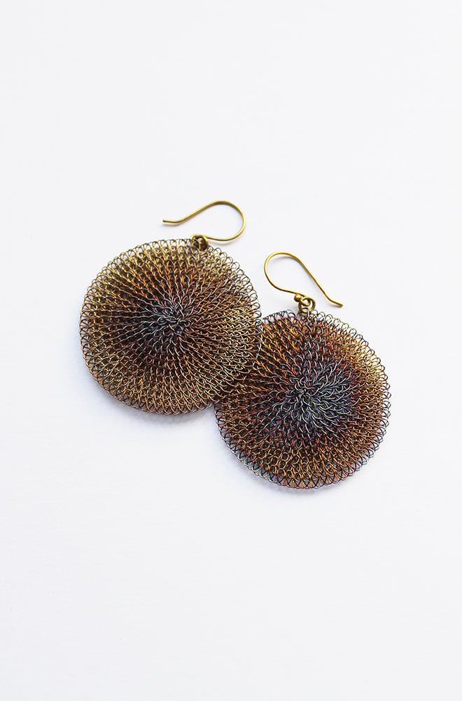 MEDIUM WIRE DISC EARRINGS OXIDISED