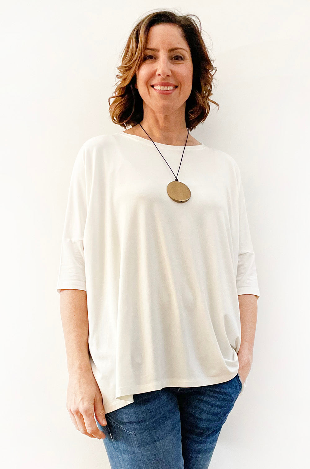 WOODEN DISC NECKLACE GOLD