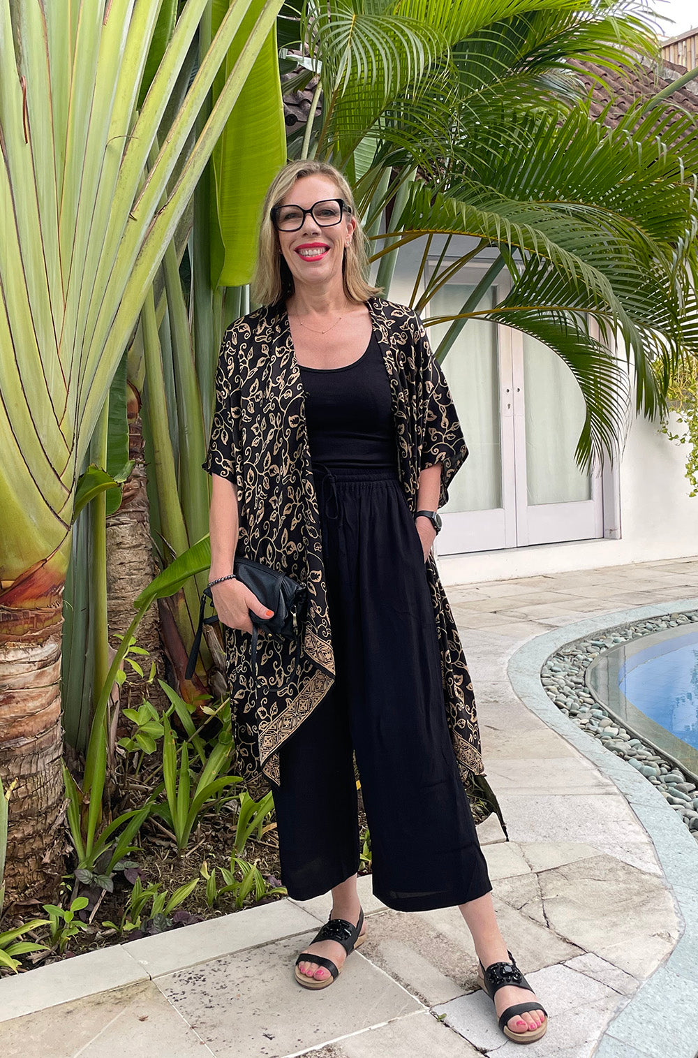 SILK KIMONO IN BLACK AND CAMEL PRINT