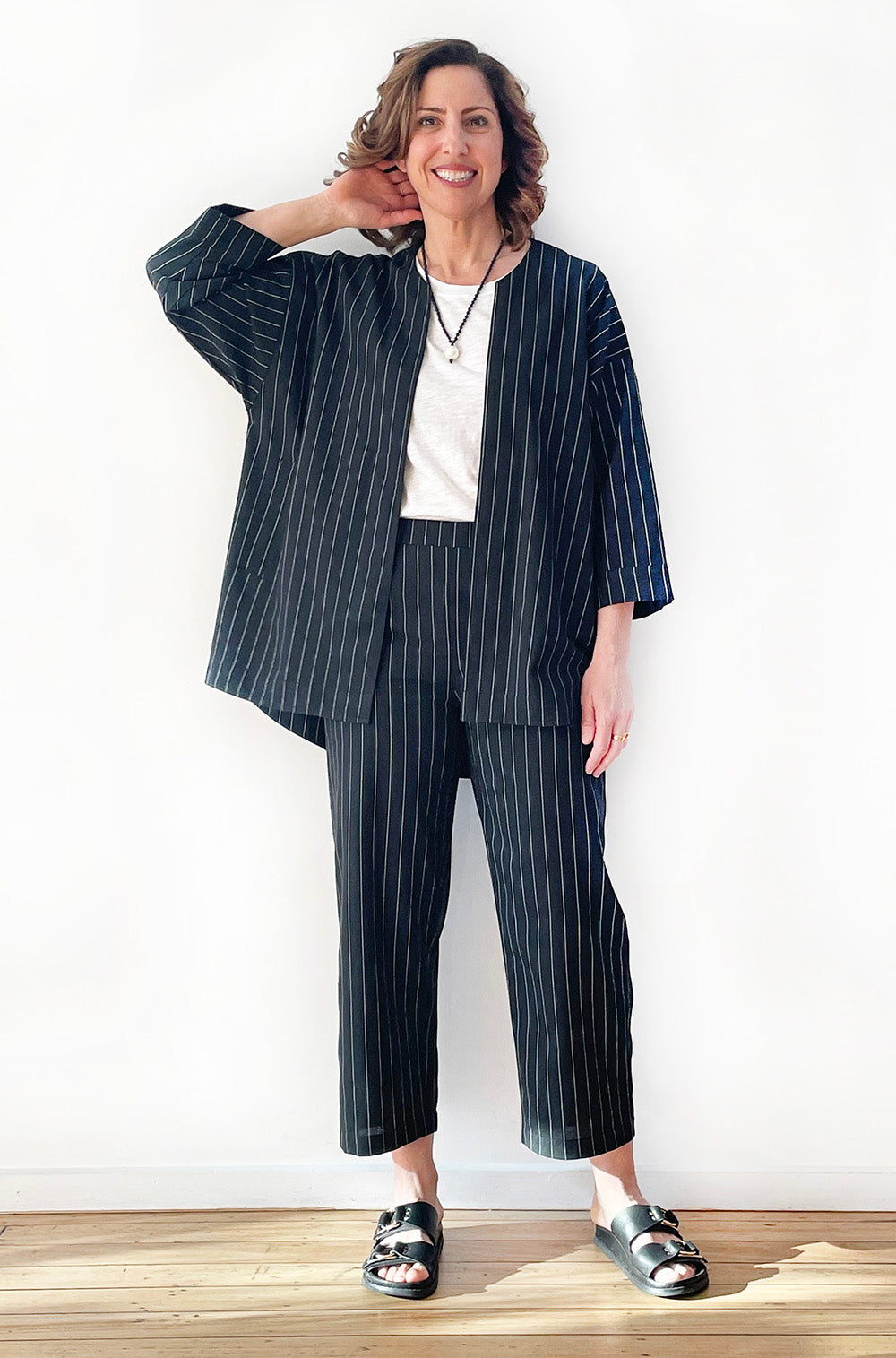 COTTON EASY JACKET BLACK PINSTRIPE