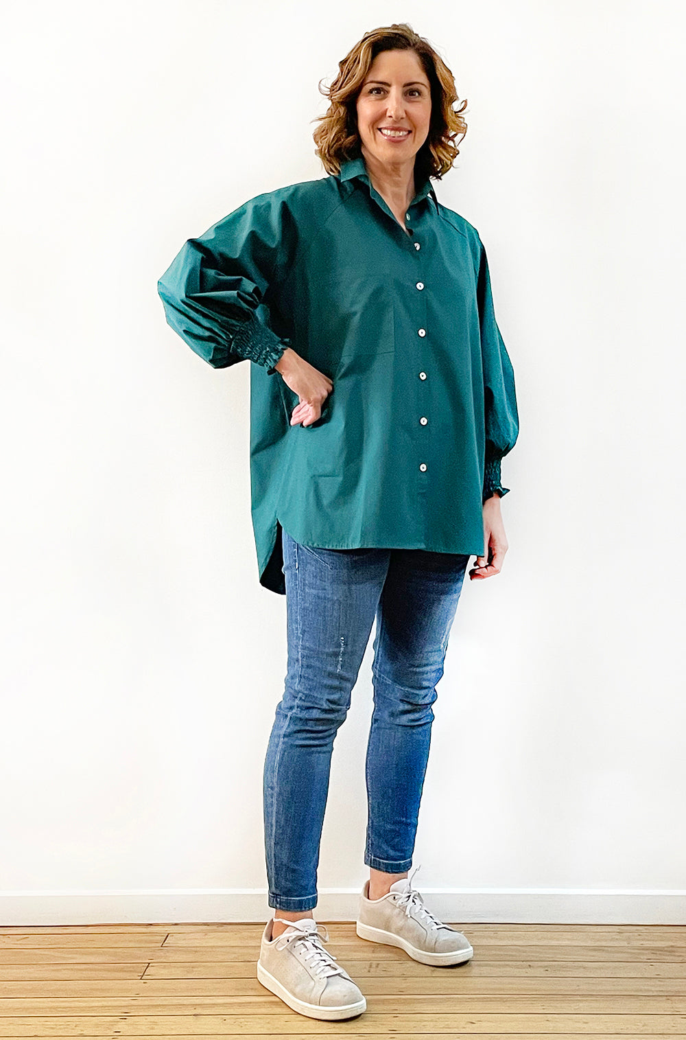 COTTON SHIRRED SLEEVE SHIRT DEEP GREEN