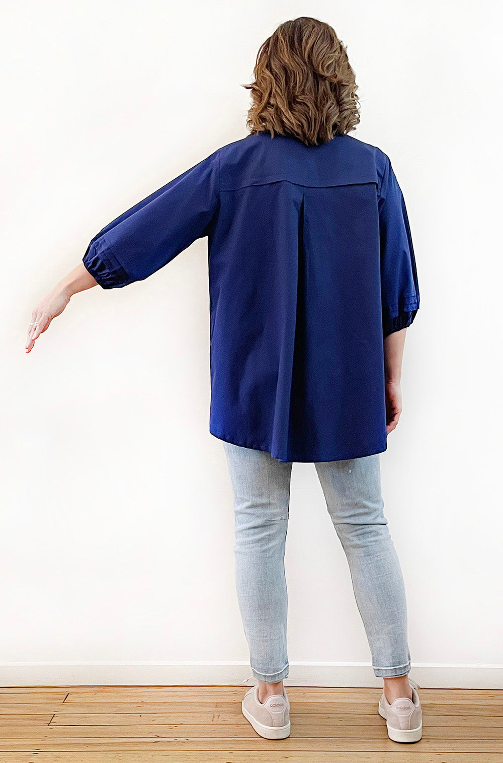 COTTON TUCKED SLEEVE SHIRT SKIPPER BLUE