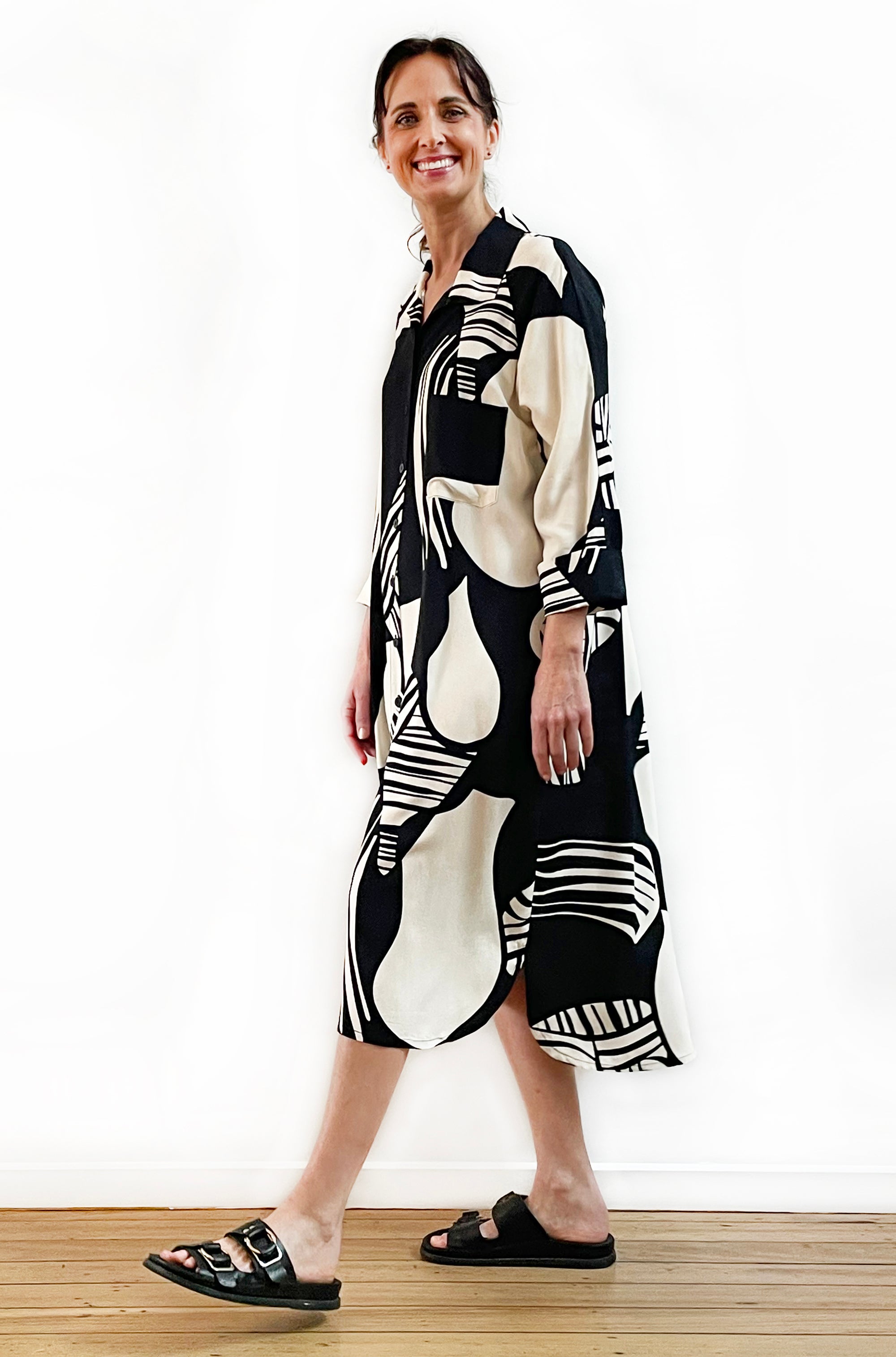 ART PRINT RAGLAN SHIRT DRESS