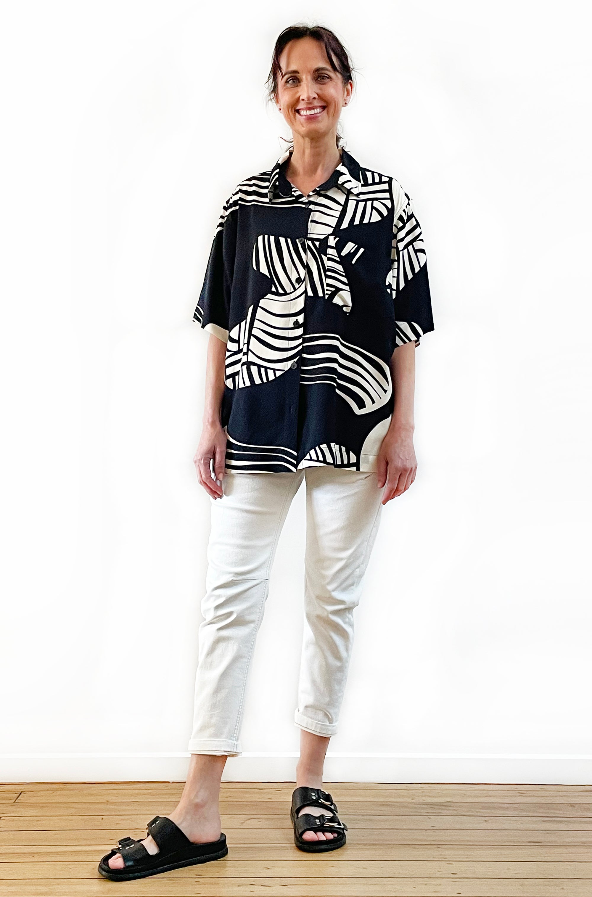 ART PRINT SHORT SLEEVE SHIRT