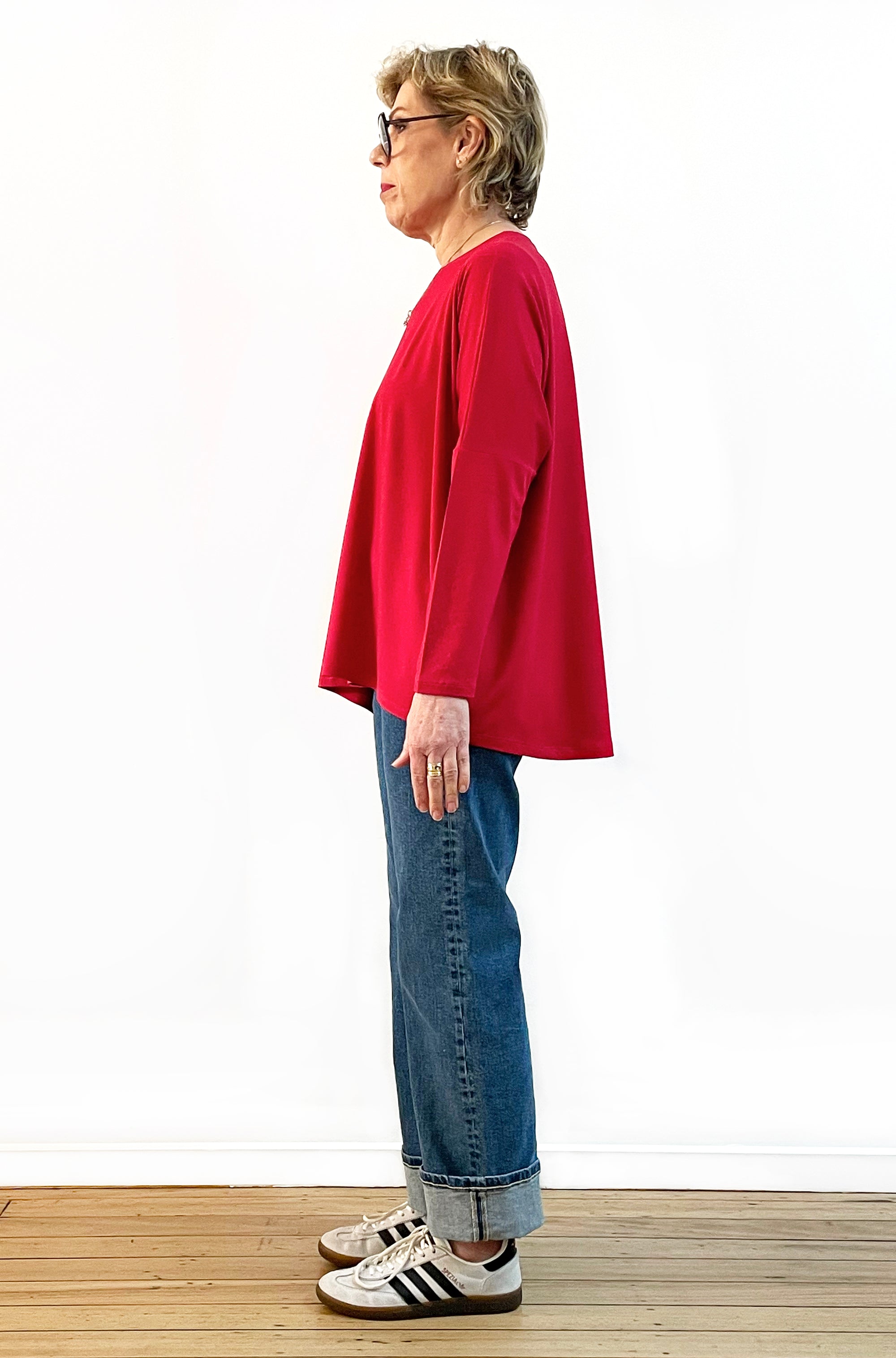BAMBOO LONG SLEEVE CURVED HEM BOX TOP GERANIUM