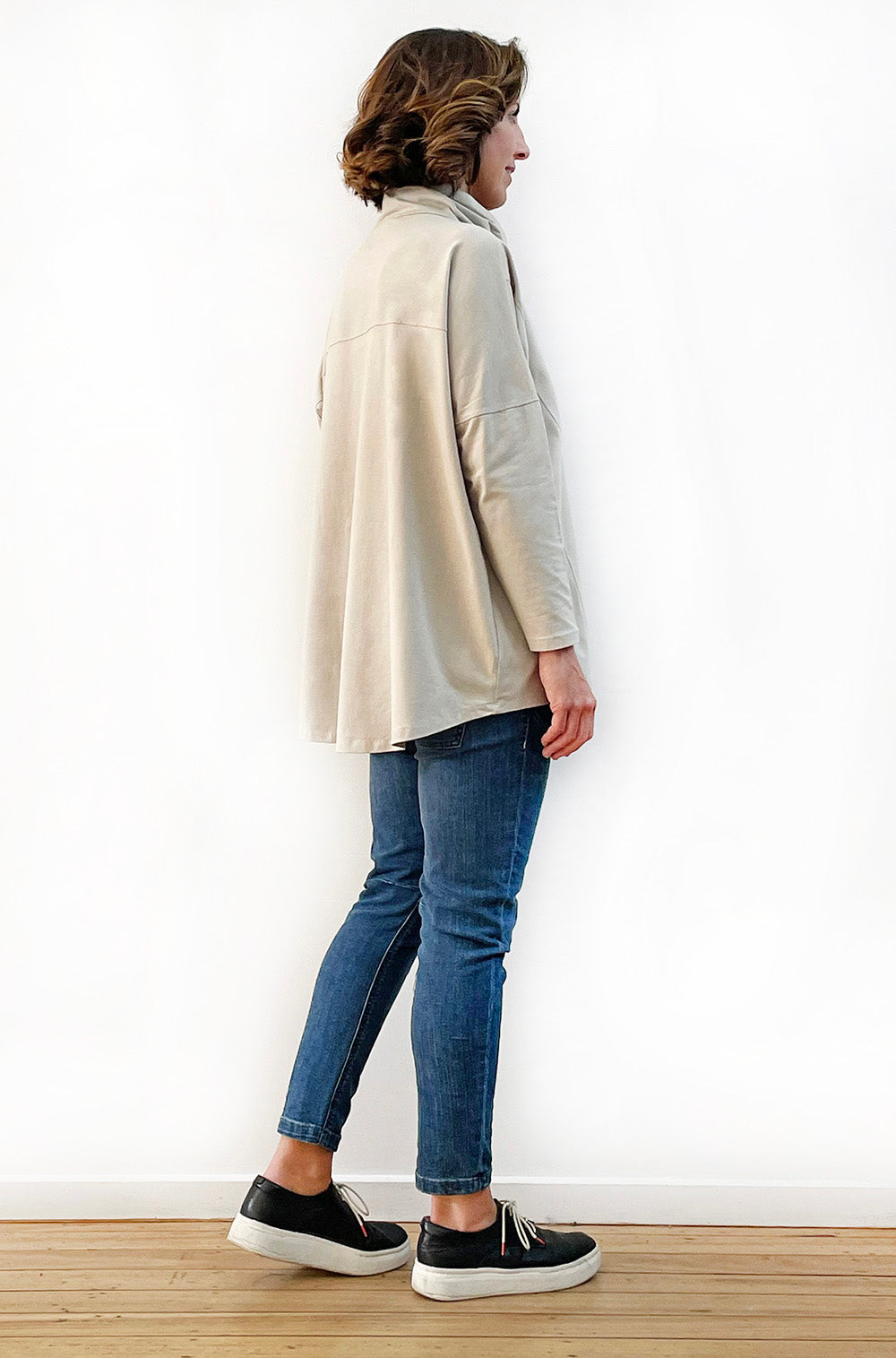 BAMBOO/ORGANIC COTTON COWL NECK TOP CALICO