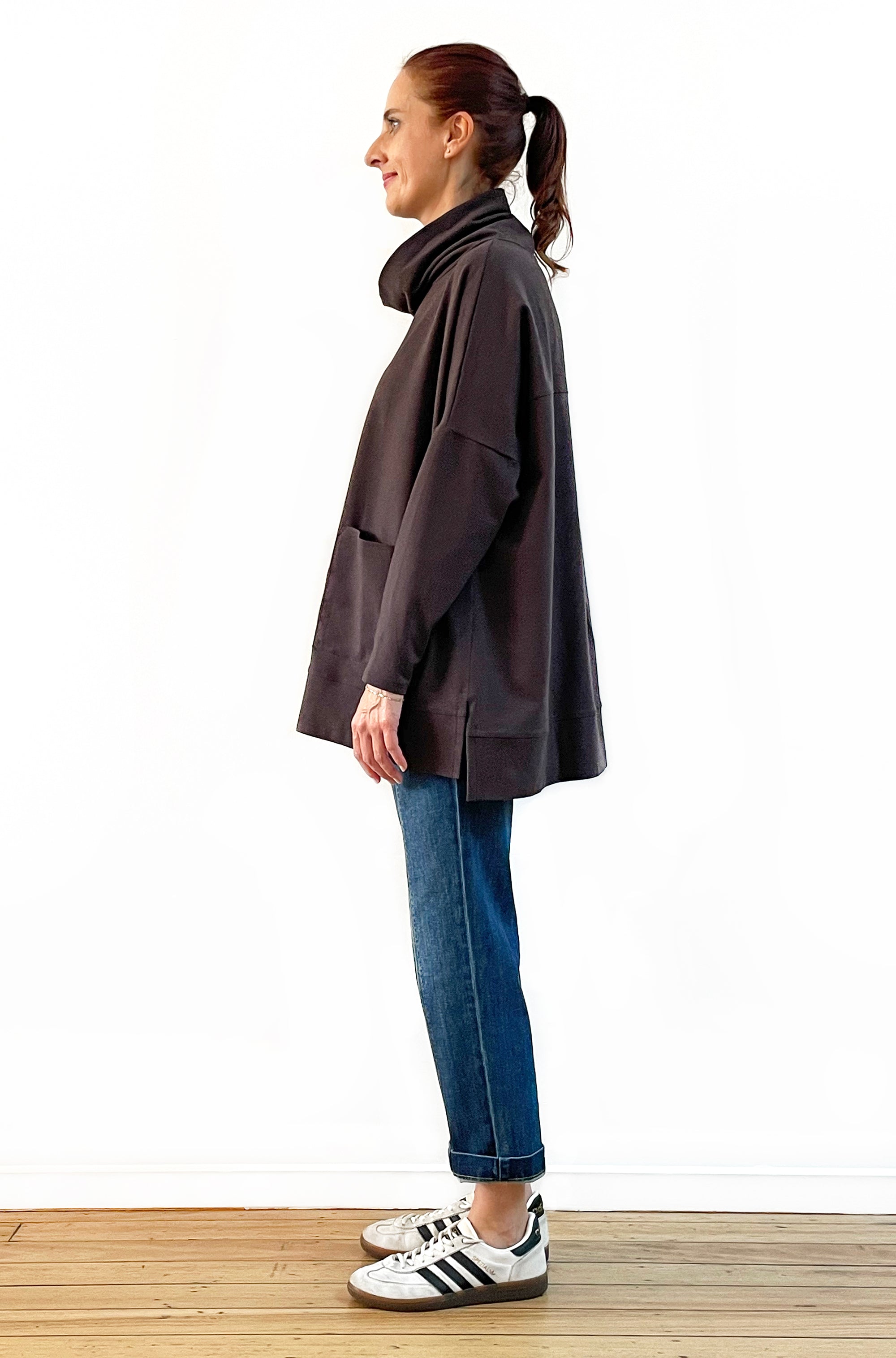 BAMBOO/ORGANIC COTTON PATCH POCKET COWL NECK TOP CHOCOLATE