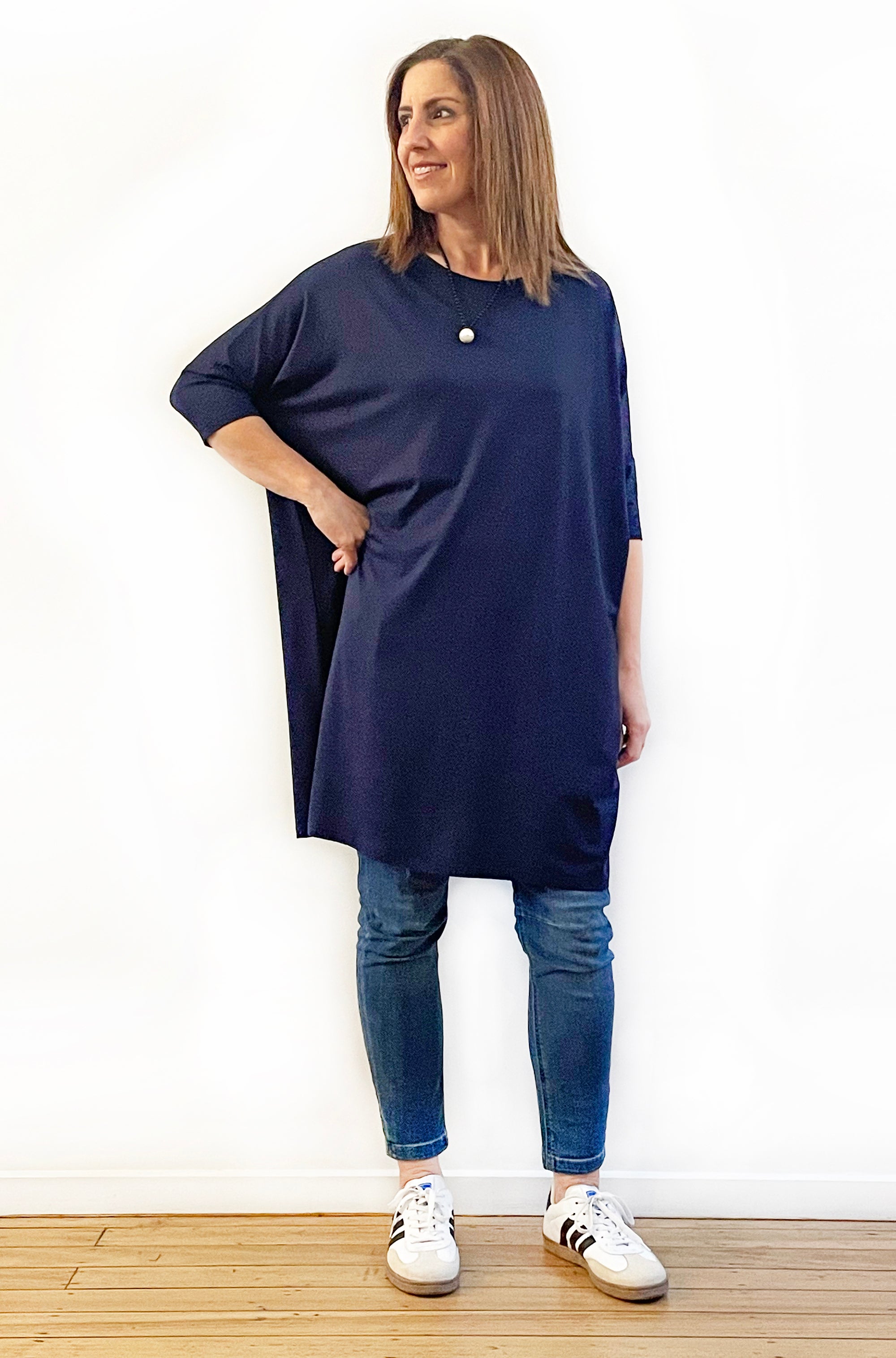 BAMBOO SHORT SLEEVE BOX TUNIC NAVY