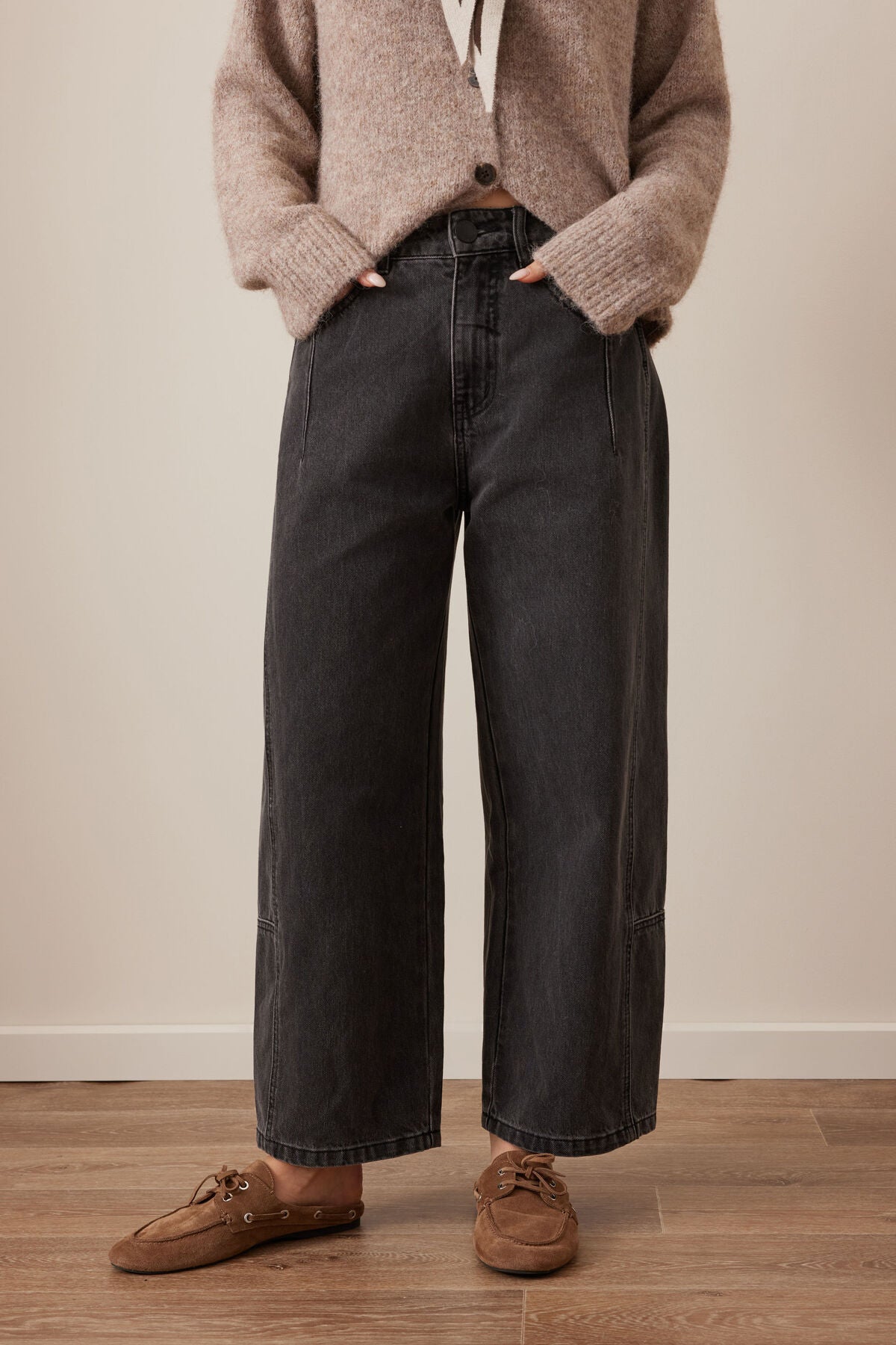 CERES LIFE DEMI BARREL JEAN FADED BLACK