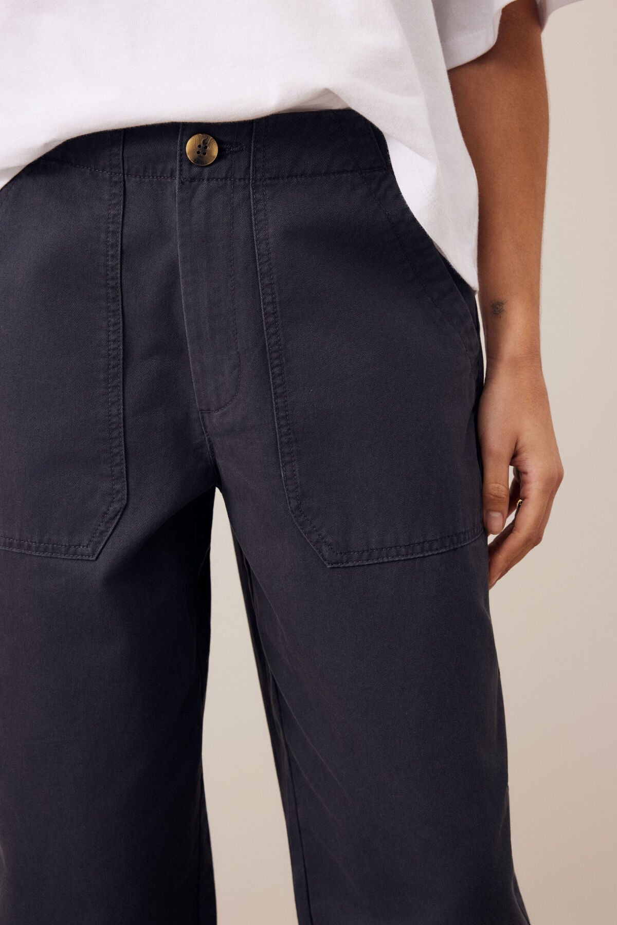 CERES LIFE WEEKENDER PANT WASHED BLACK