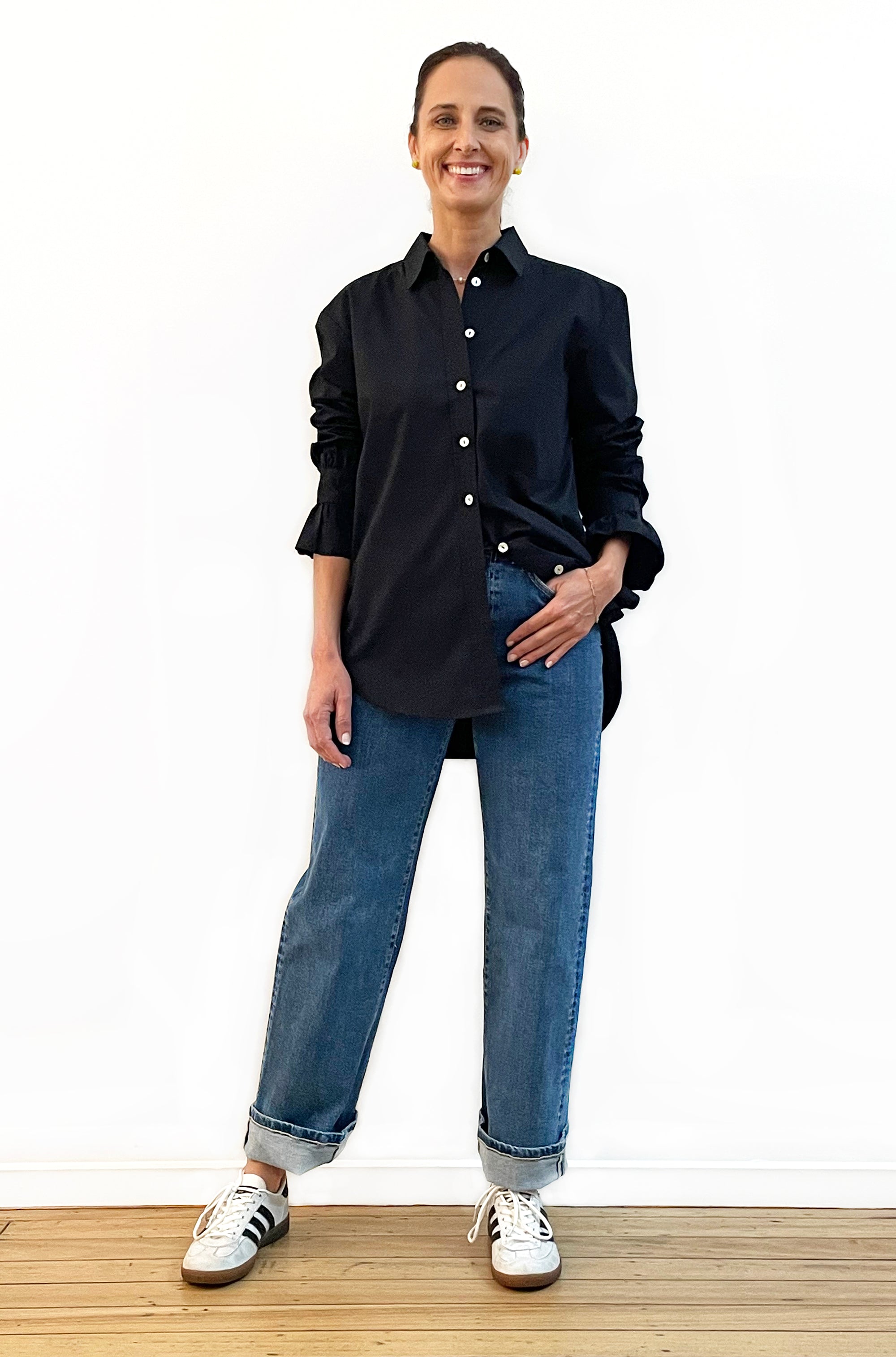 COTTON SLIM CUT CLASSIC FRILL CUFF SHIRT BLACK