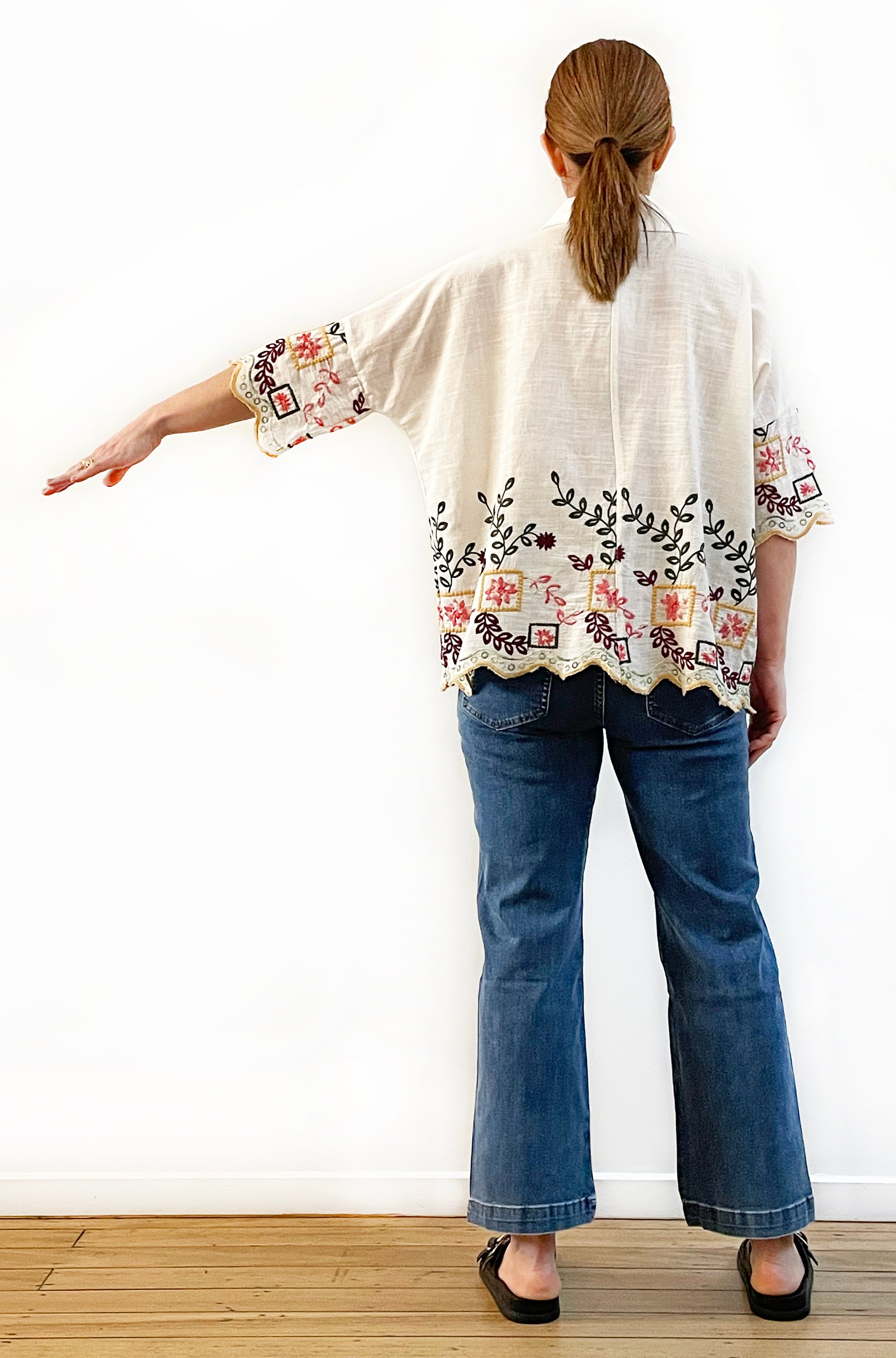 COTTON EMBROIDERED BOXY SHIRT CREAM