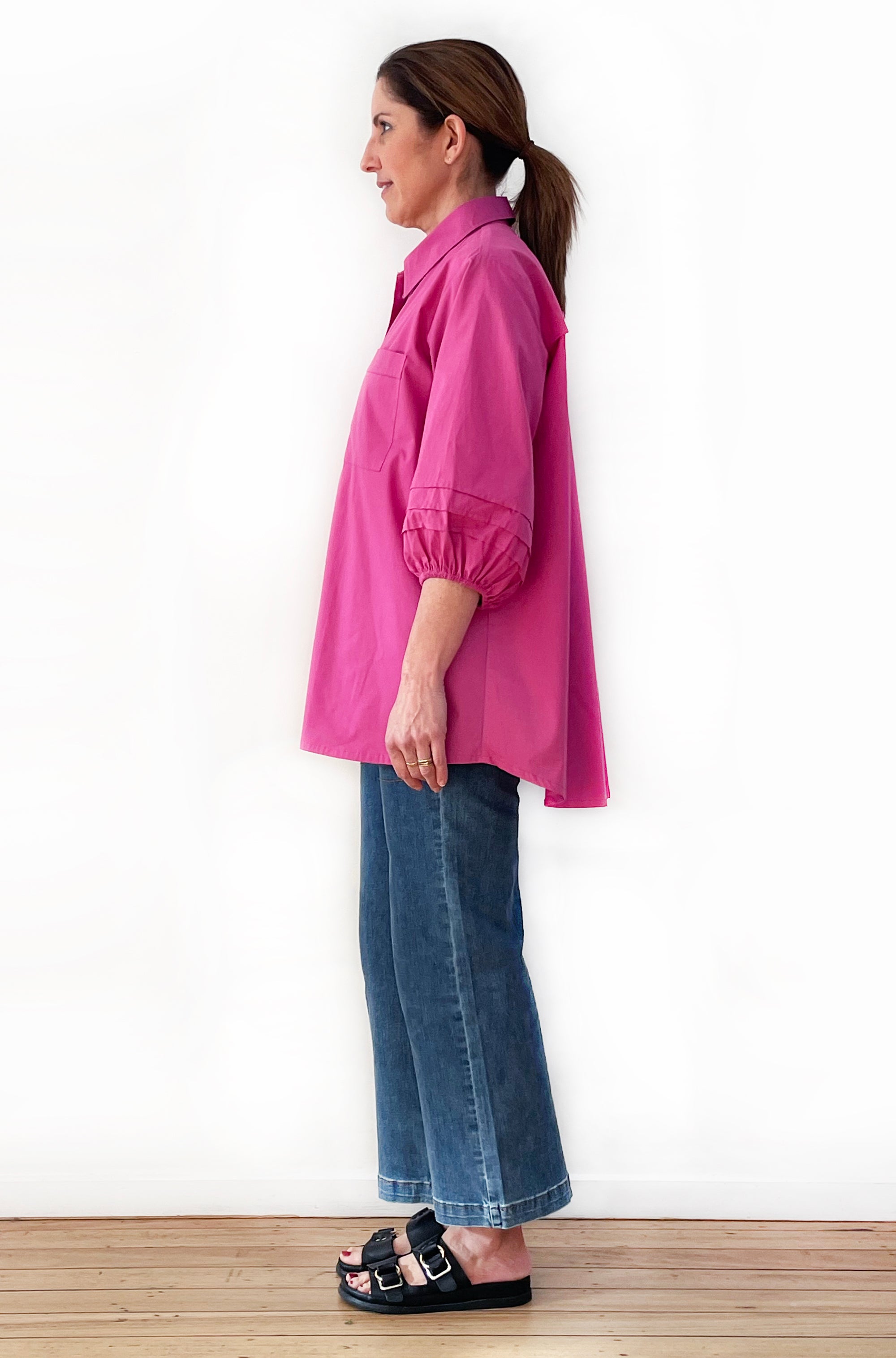 COTTON TUCKED SLEEVE SHIRT FUCHSIA