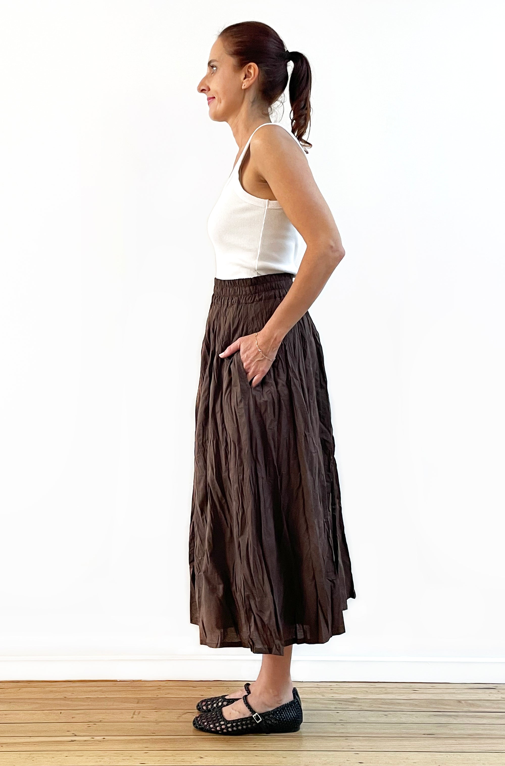 COTTON TWIST & GO MIDI SKIRT CHOCOLATE