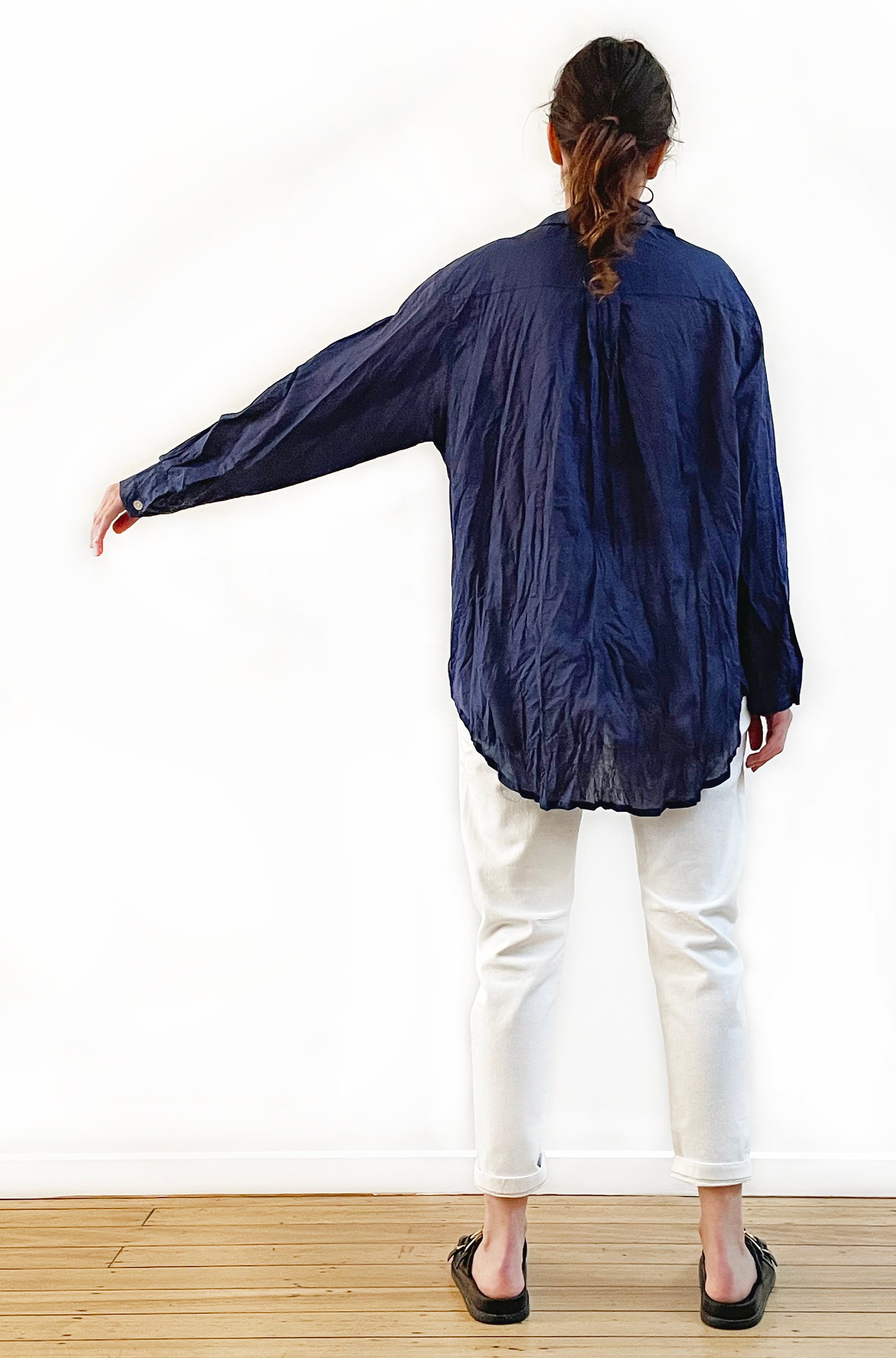 COTTON TWIST & GO SHIRT SOFT NAVY