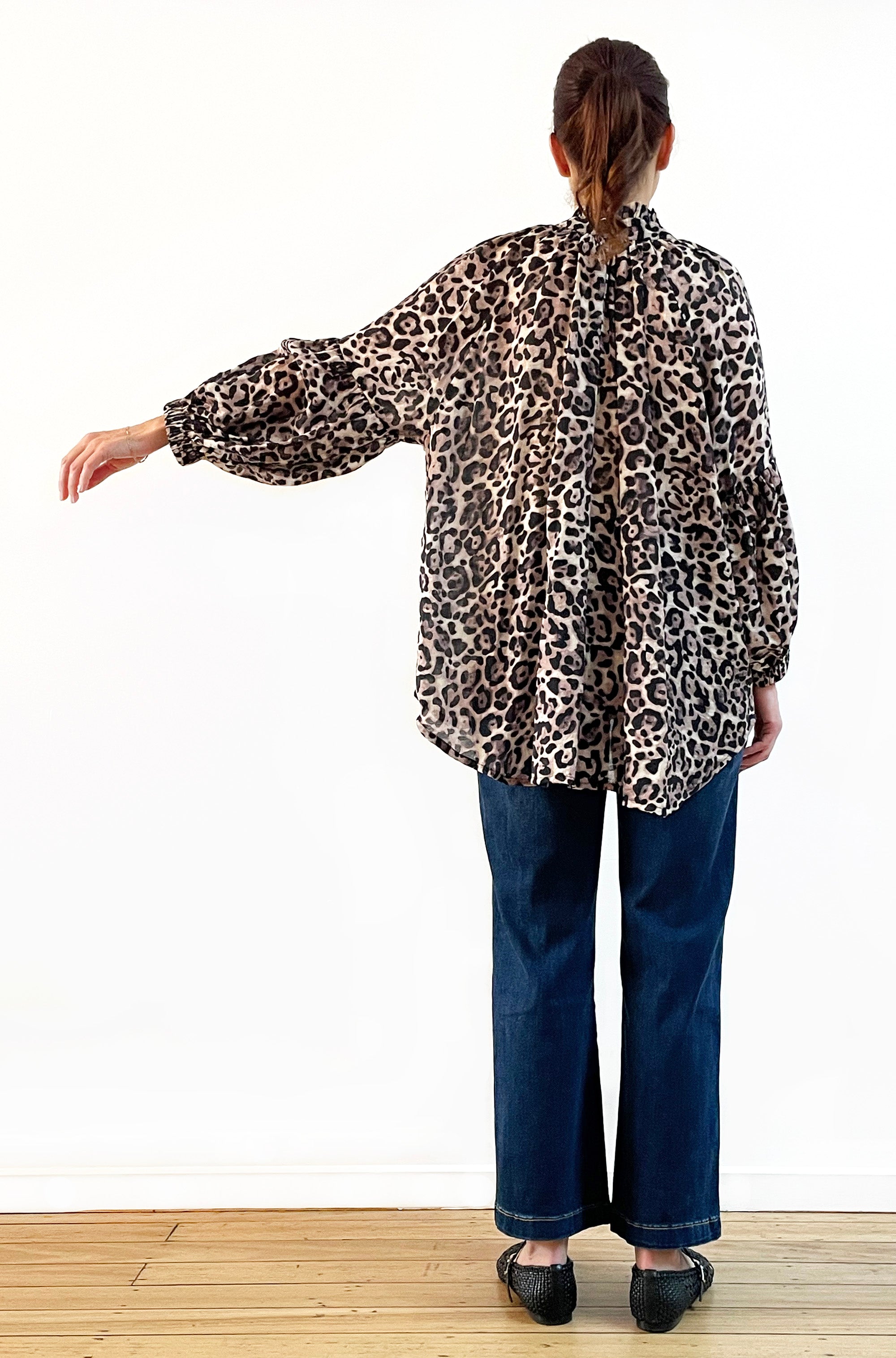 PRINT FRILL NECK BALLOON SLEEVE SHIRT LEOPARD
