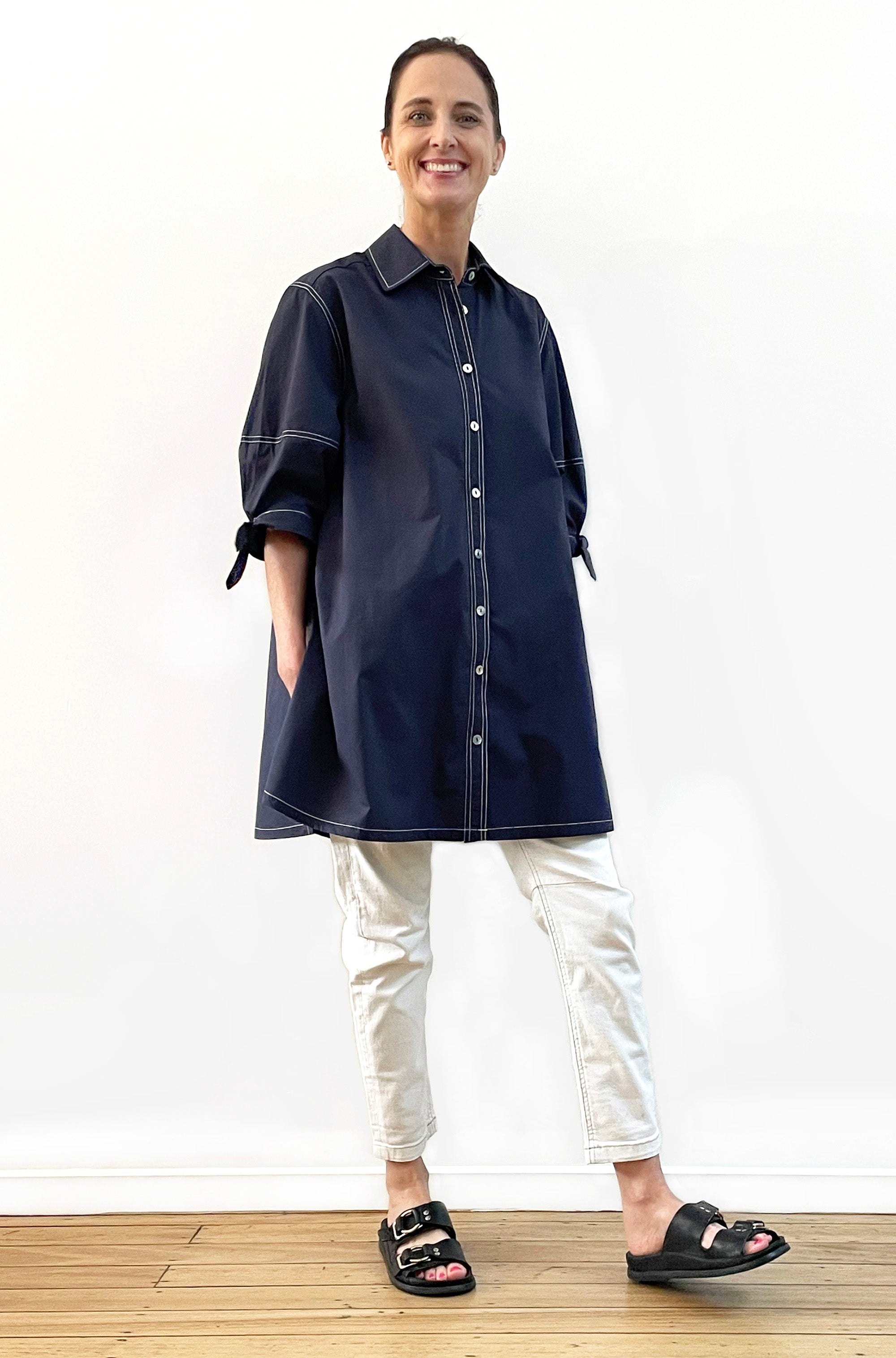 COTTON LANTERN SLEEVE SWING SHIRT WASHED NAVY