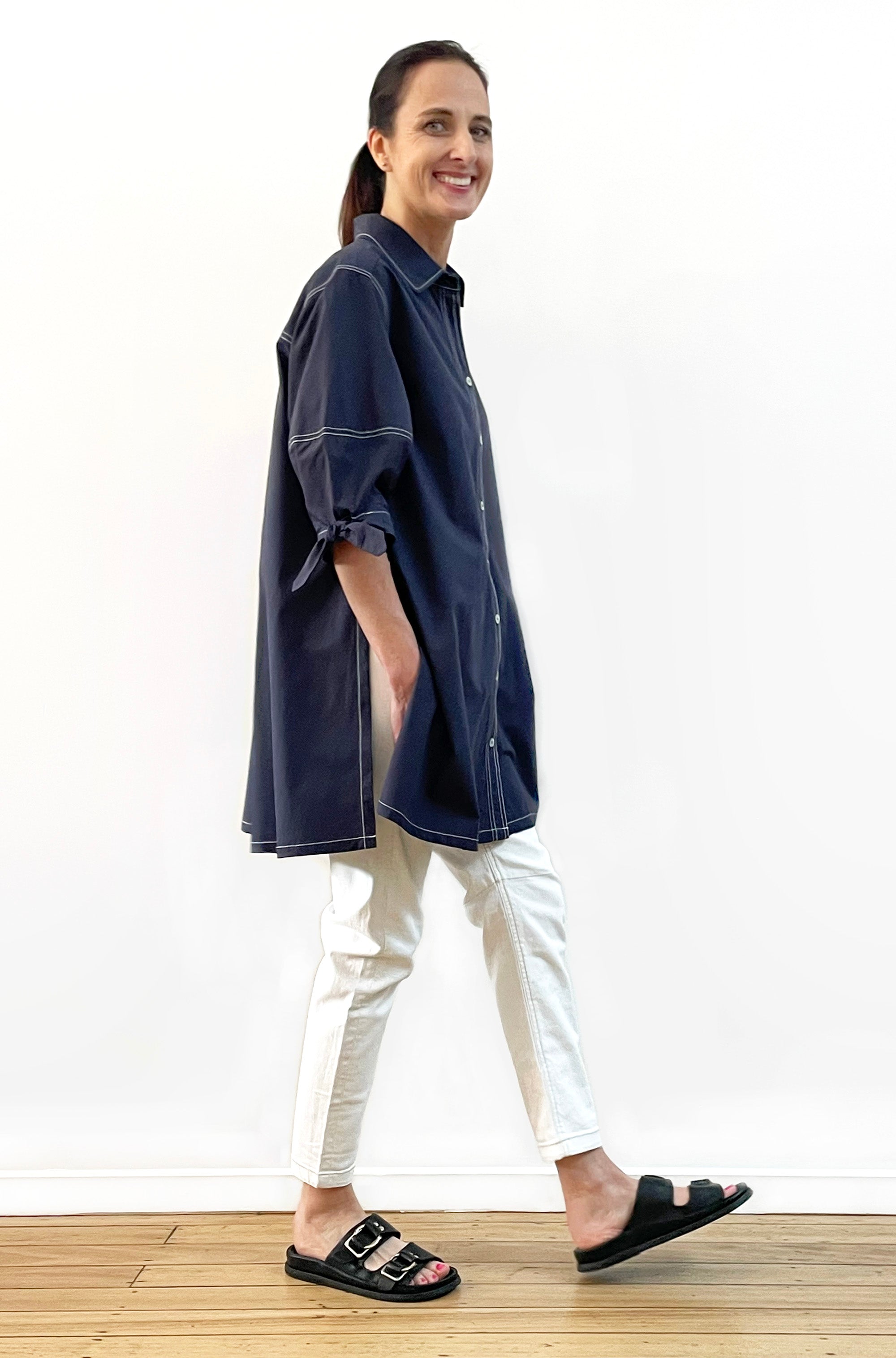 COTTON LANTERN SLEEVE SWING SHIRT WASHED NAVY