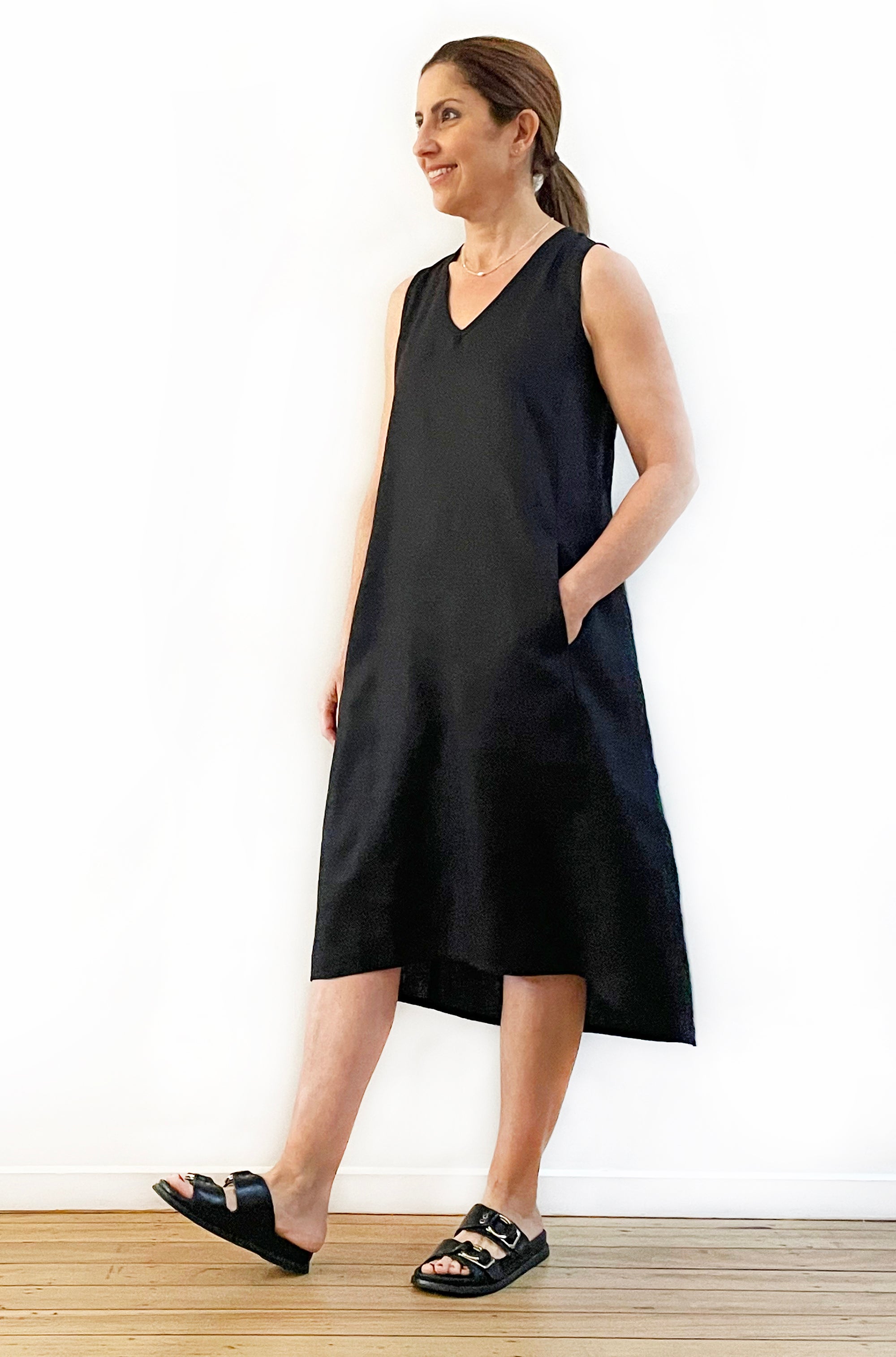 LINEN A-LINE TANK DRESS BLACK