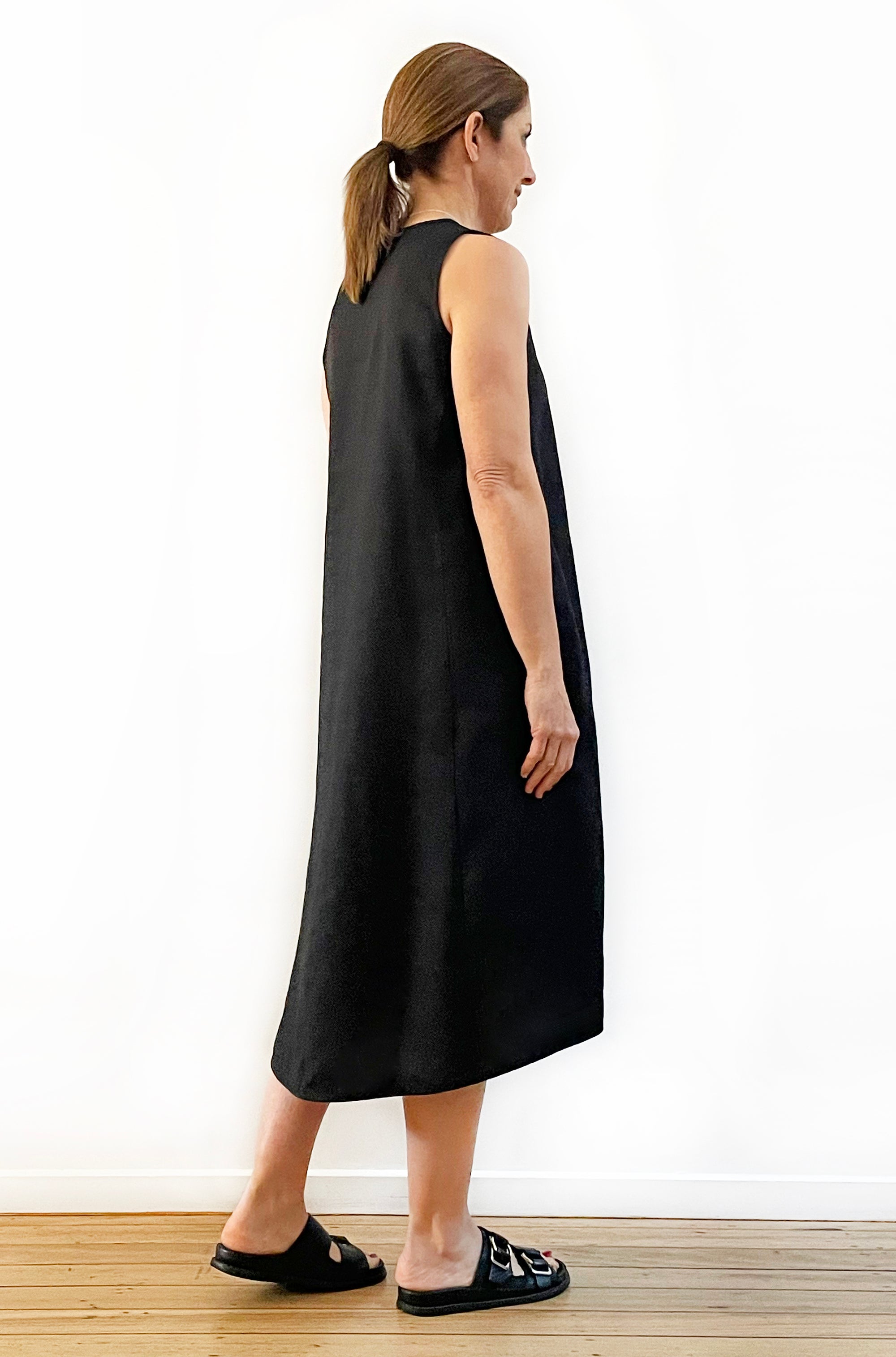 LINEN A-LINE TANK DRESS BLACK