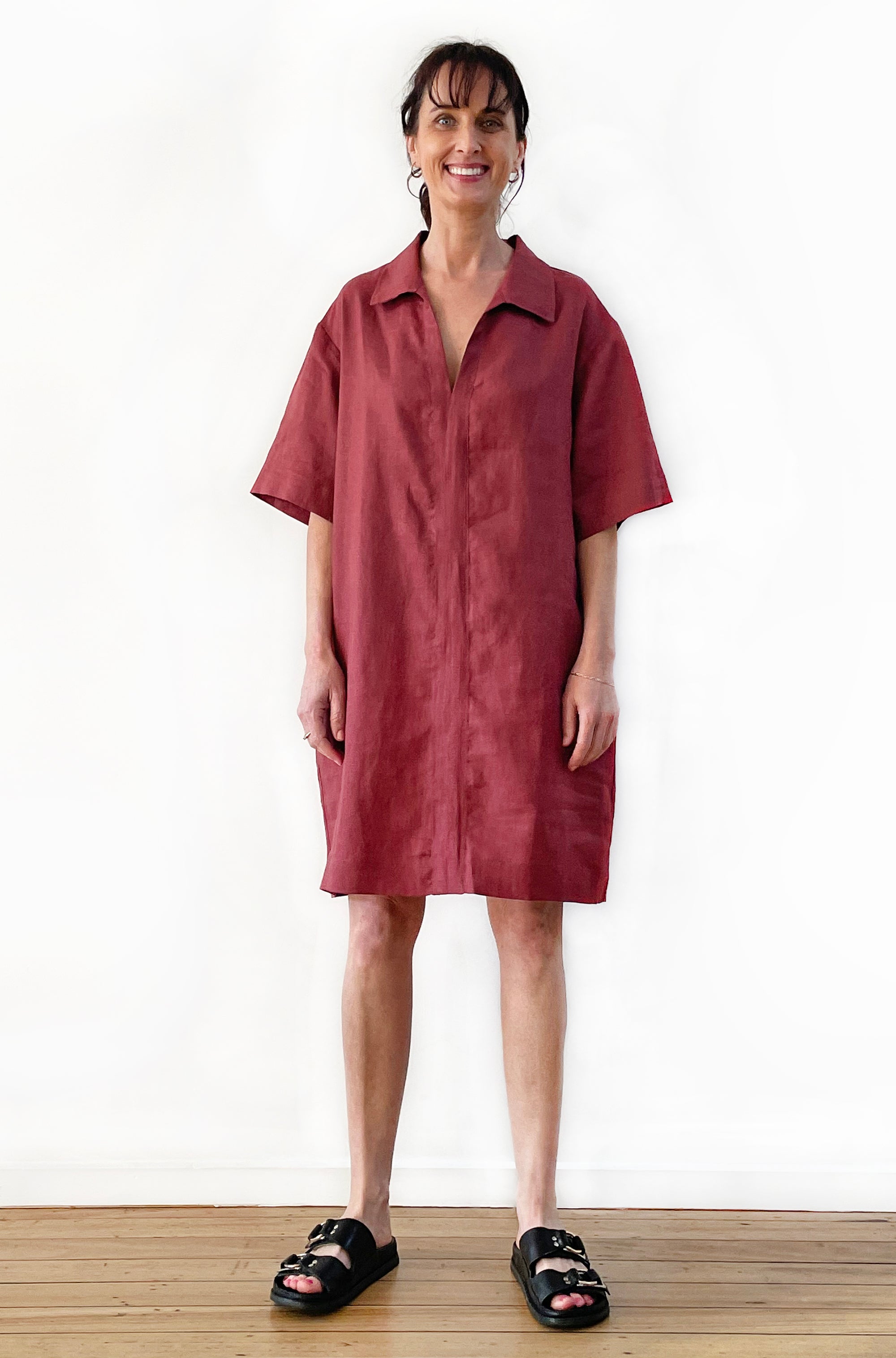 LINEN BOXY POPOVER SHIRT DRESS MERLOT