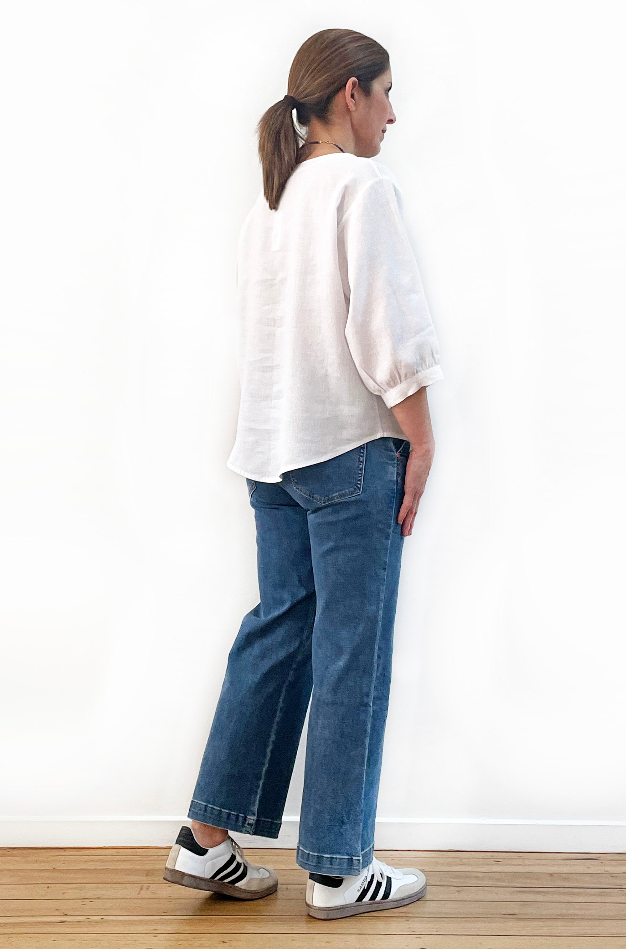 LINEN GATHERED SLEEVE TOP WHITE