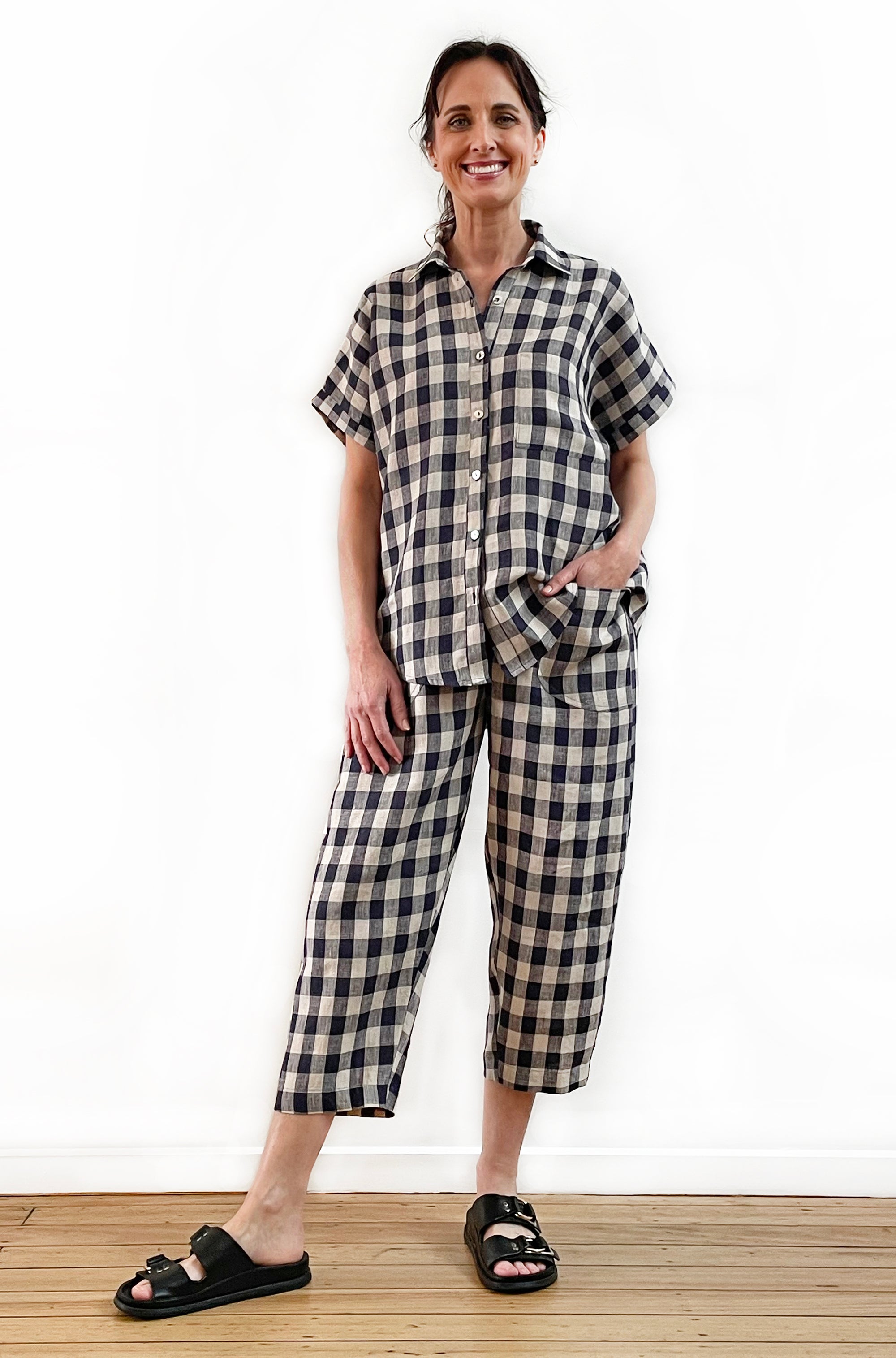 LINEN GATHERED BACK SHIRT GINGHAM
